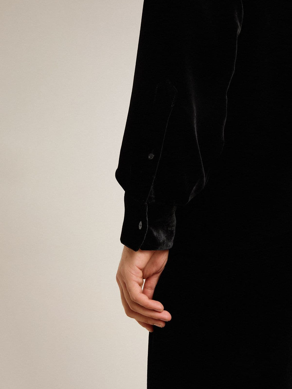 Velvet-effect black shirt with embroidery| Golden Goose