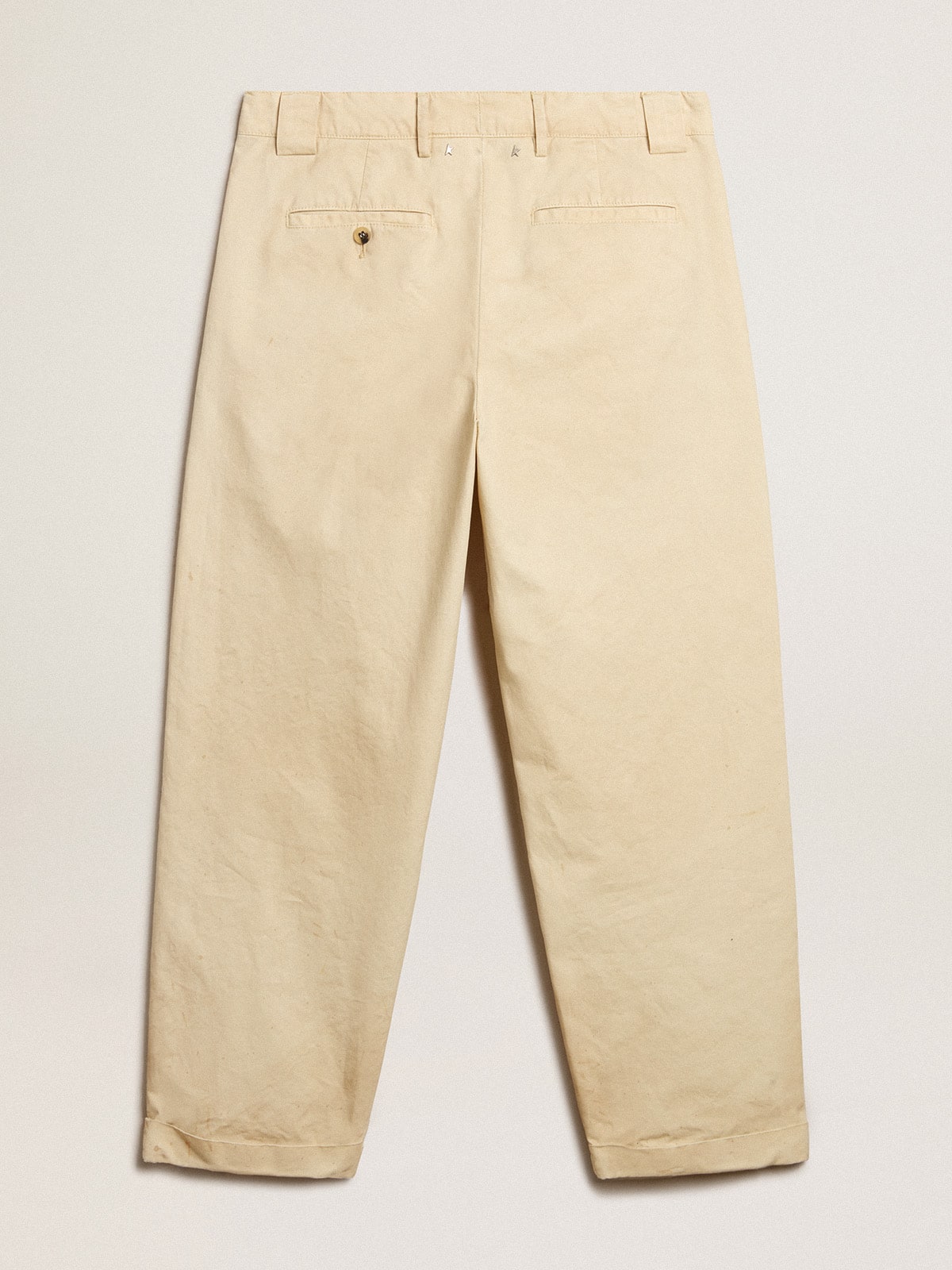 Ecru-colored cotton chinos