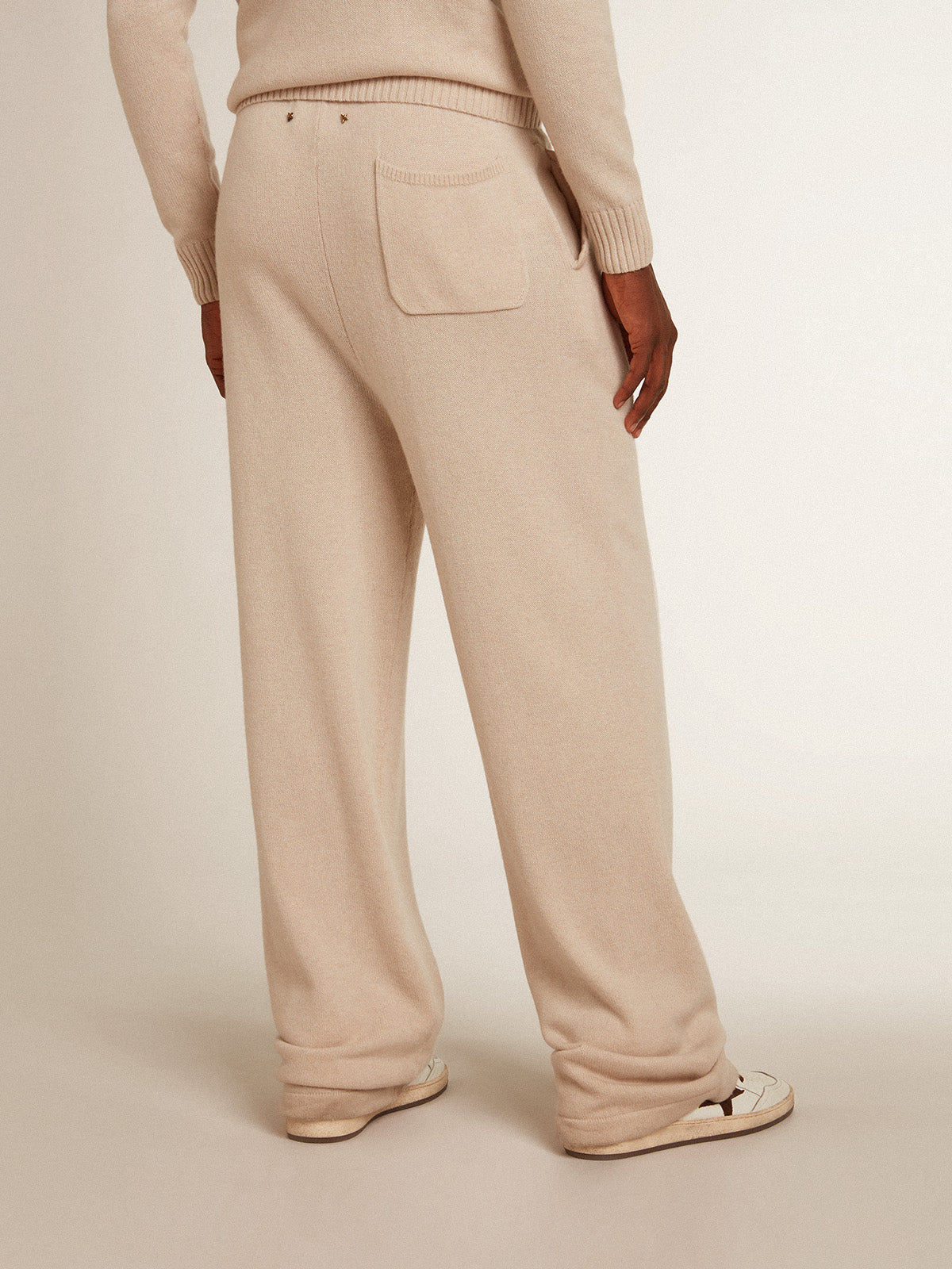 Men's white cashmere blend joggers| Golden Goose