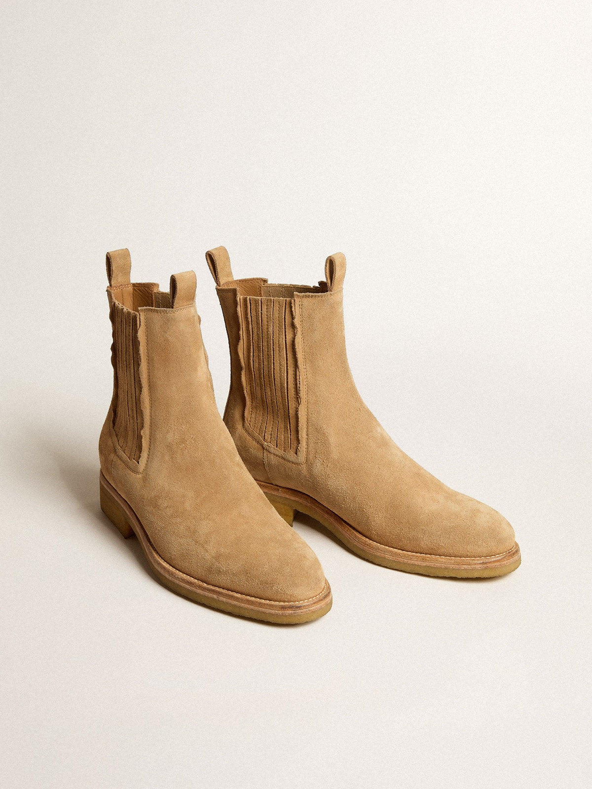 Chelsea boots in suede tobacco| Golden Goose