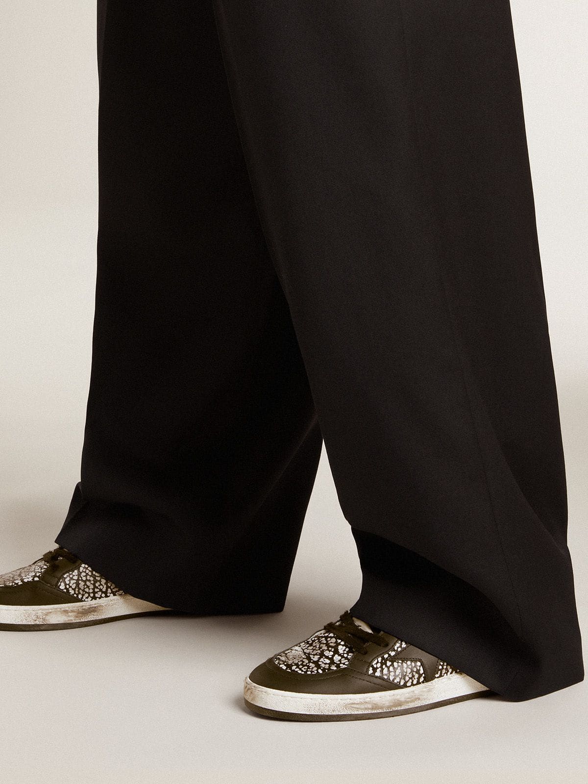 Women's Ball Star in elephant-print leather with black leather star| Golden Goose