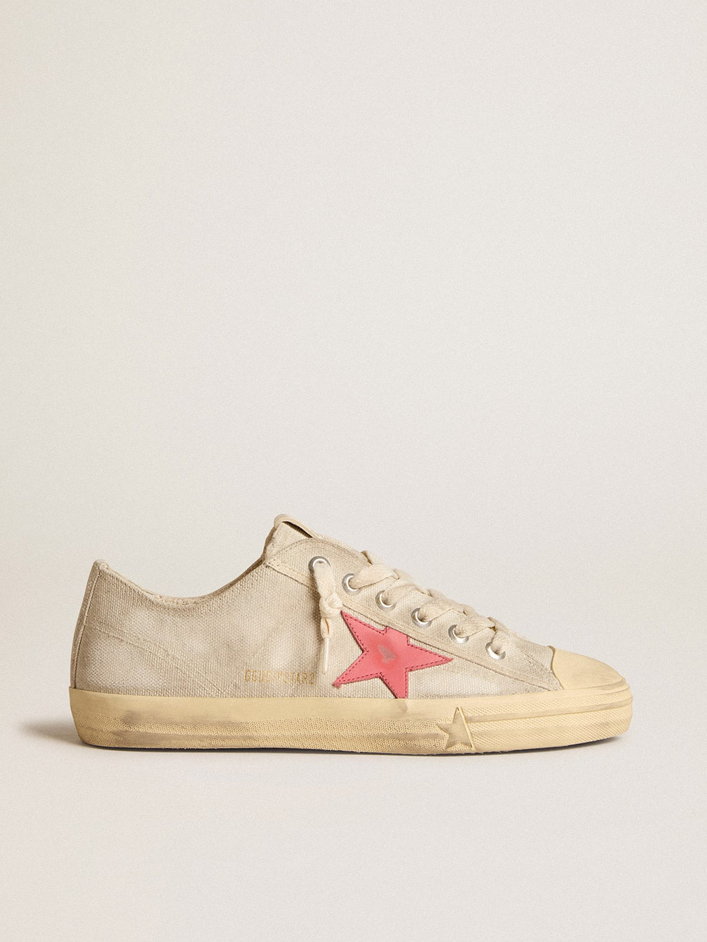 Men's V-Star in light gray canvas with a red leather star| Golden Goose