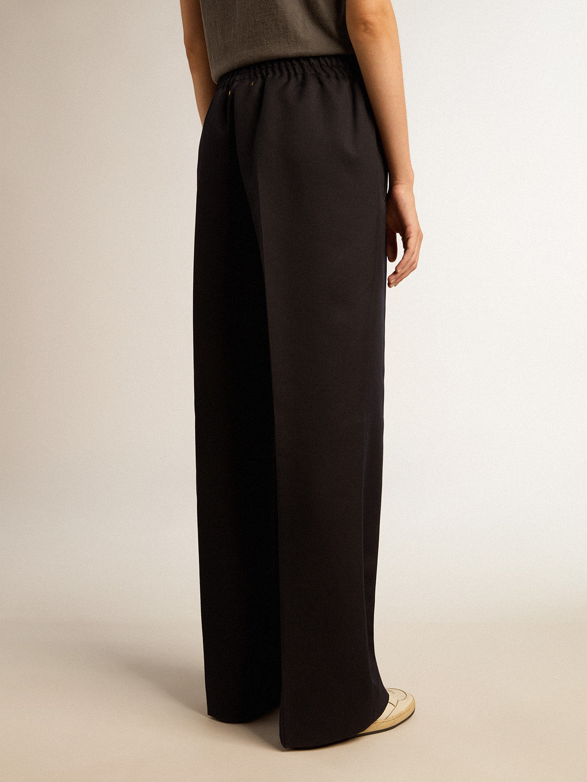 Joggers in dark blue wool gabardine| Golden Goose
