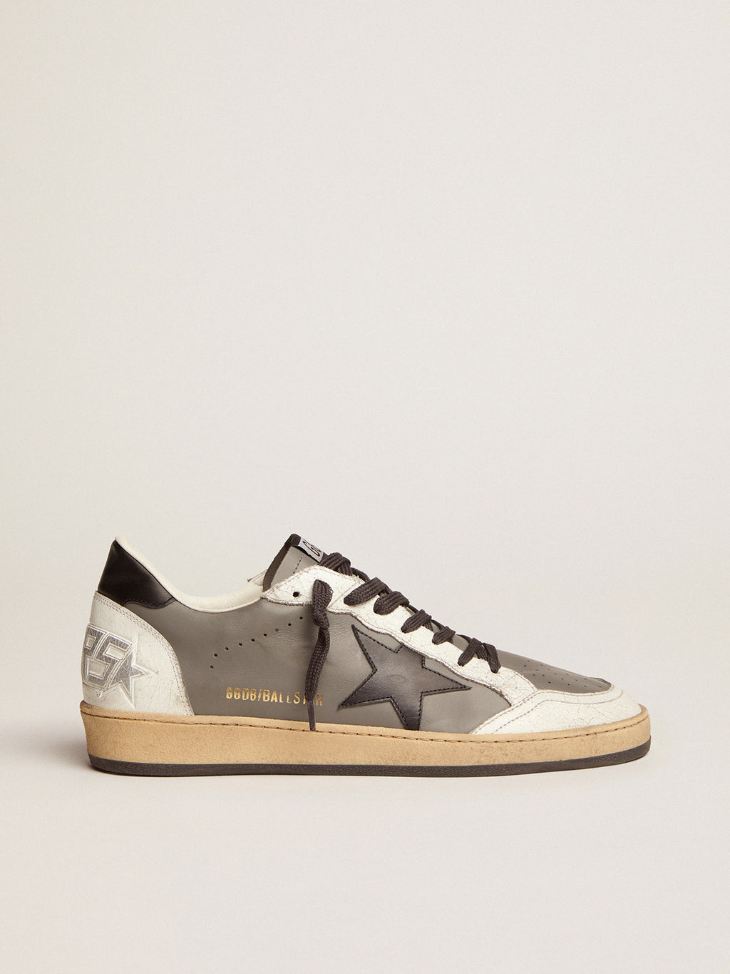Men's Ball Star in gray leather with black star and heel tab| Golden Goose