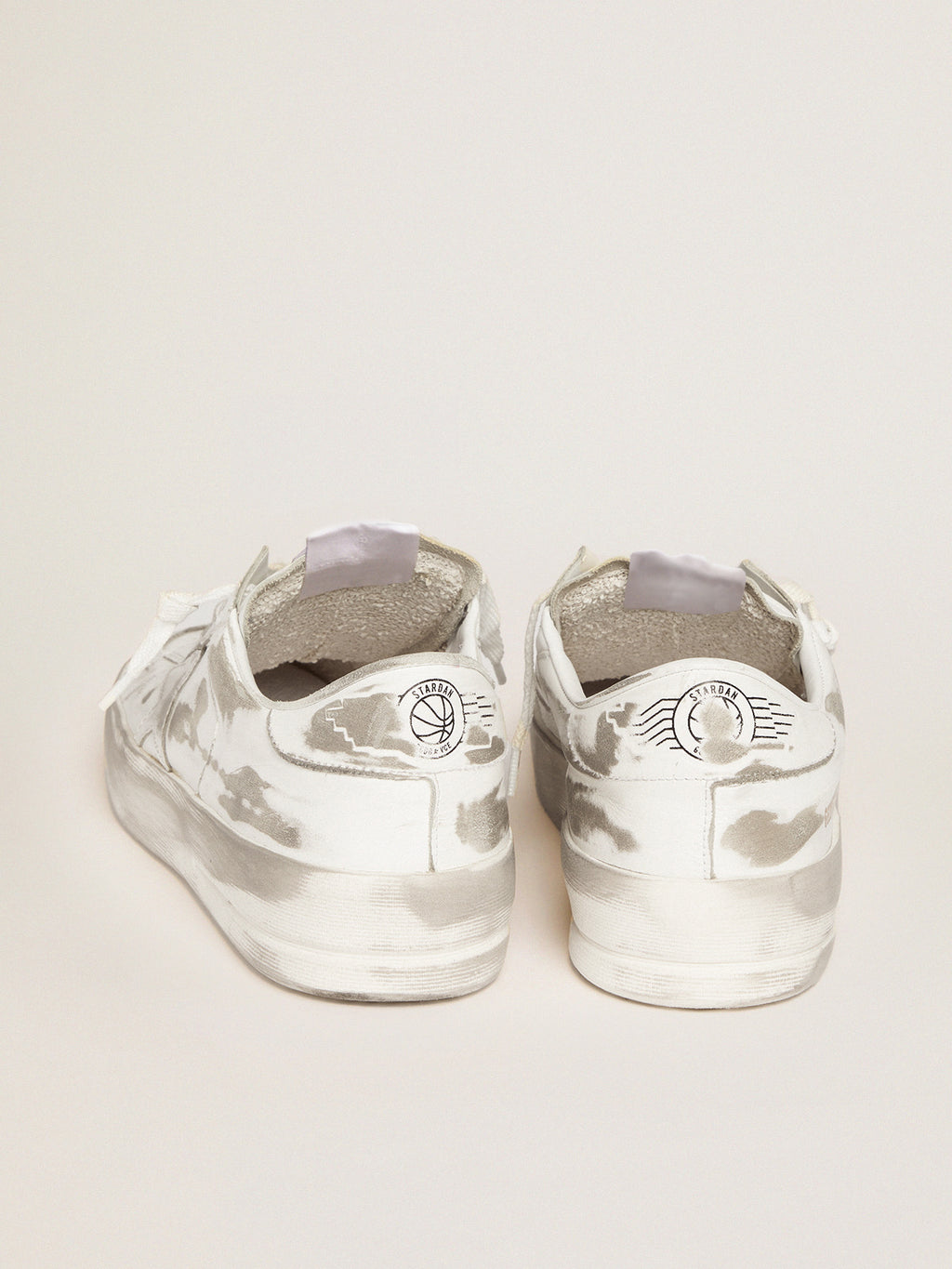 Men's Stardan in white leather with distressed effect| Golden Goose