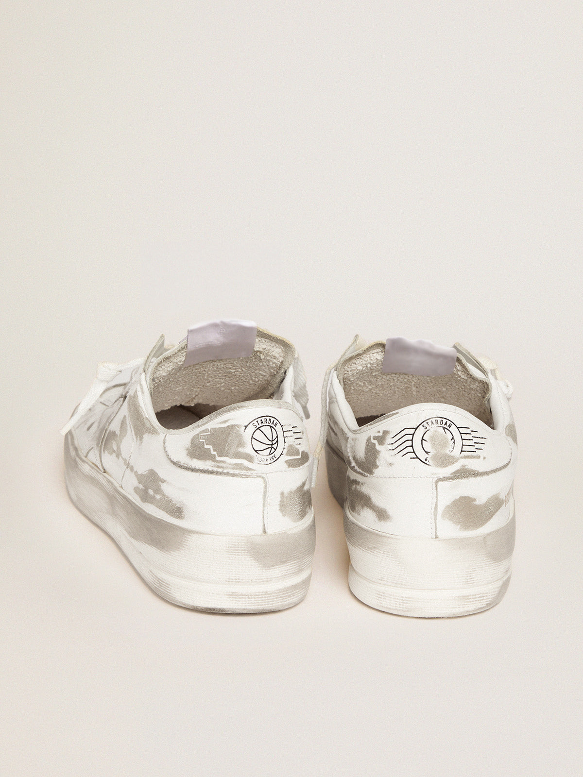 Men's Stardan in white leather with distressed effect| Golden Goose