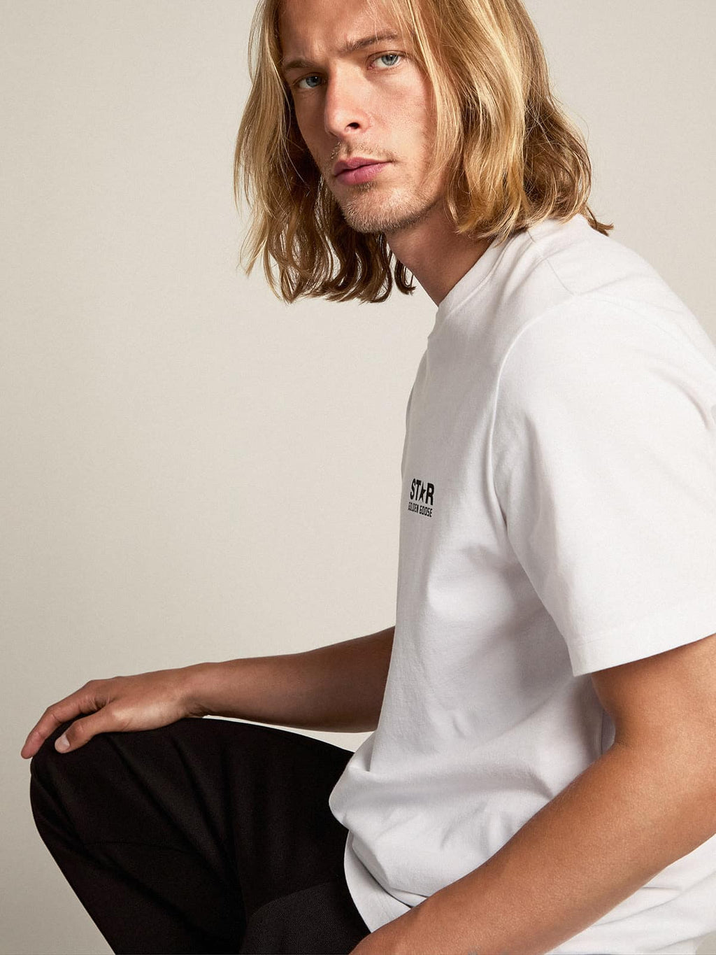 White Star Collection T-shirt with contrasting black logo and star| Golden Goose