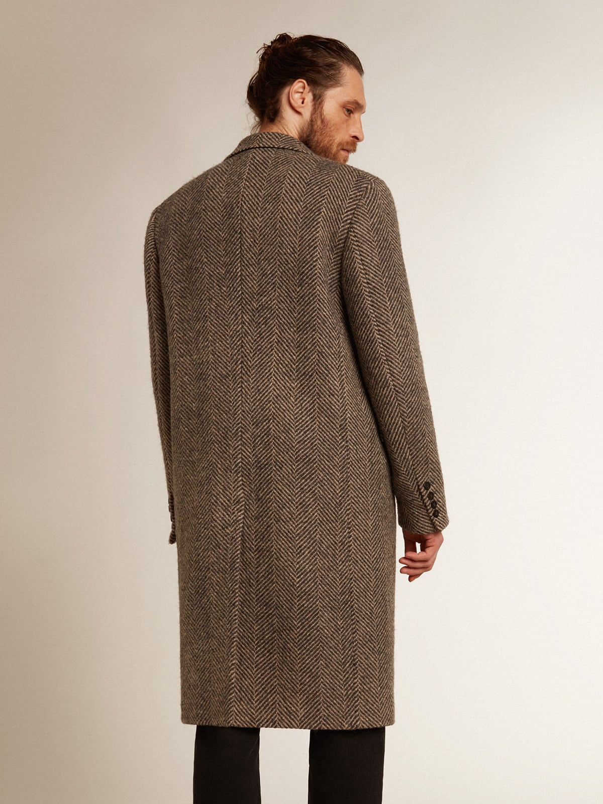 Men's single-breasted wool coat with beige and gray herringbone weave| Golden Goose