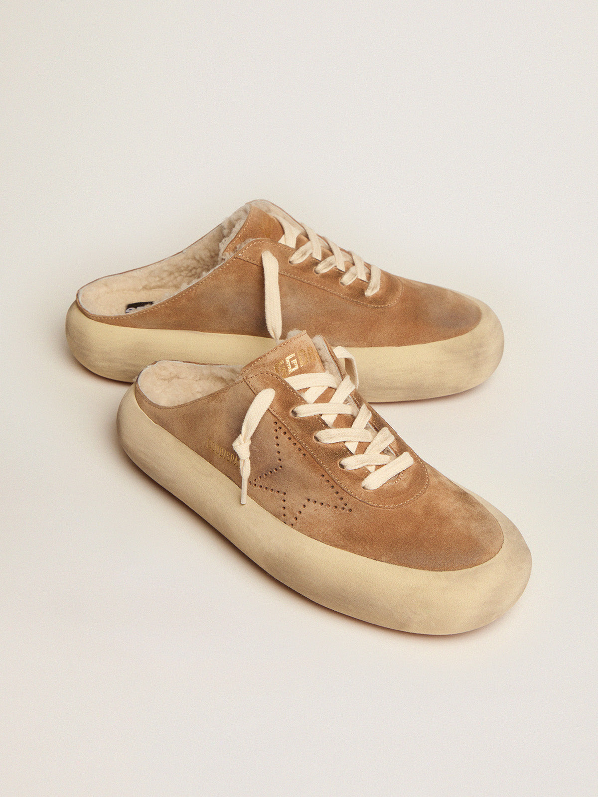Women's Space-Star Sabot shoes in tobacco-colored suede with shearling lining| Golden Goose