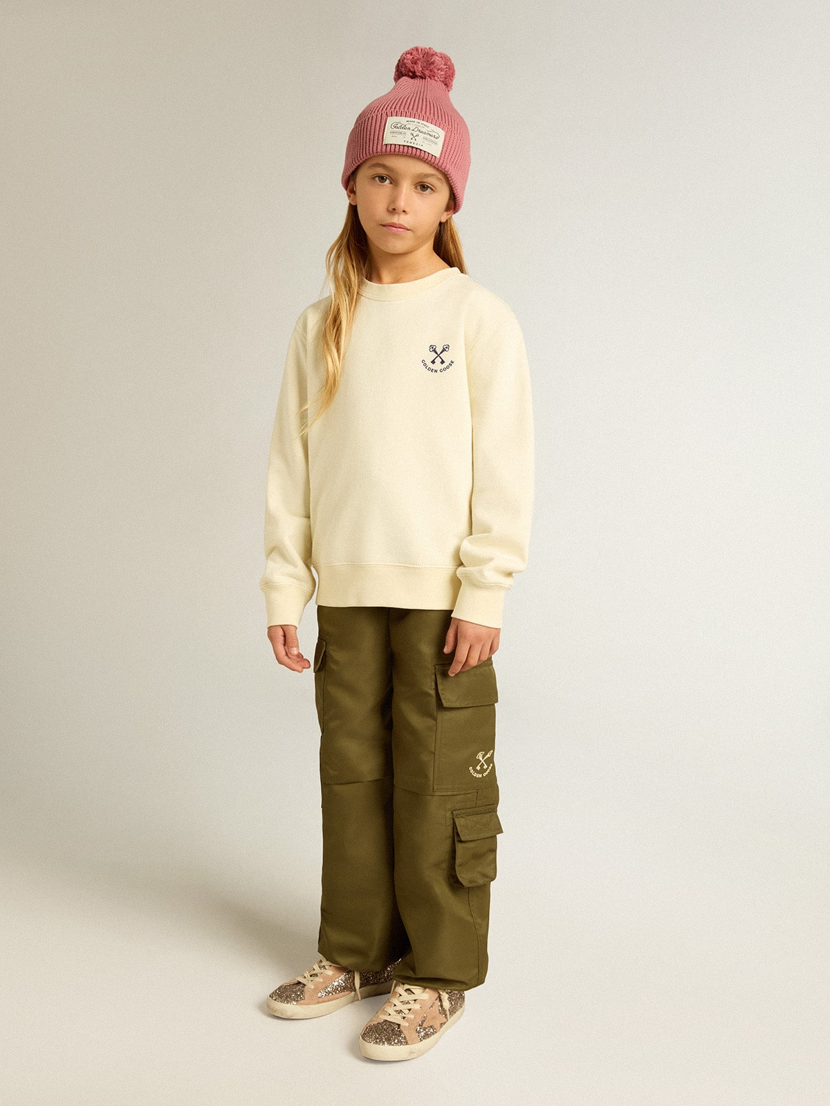 Girls' T-shirt in worn white with embroidery on the front and print on the back| Golden Goose
