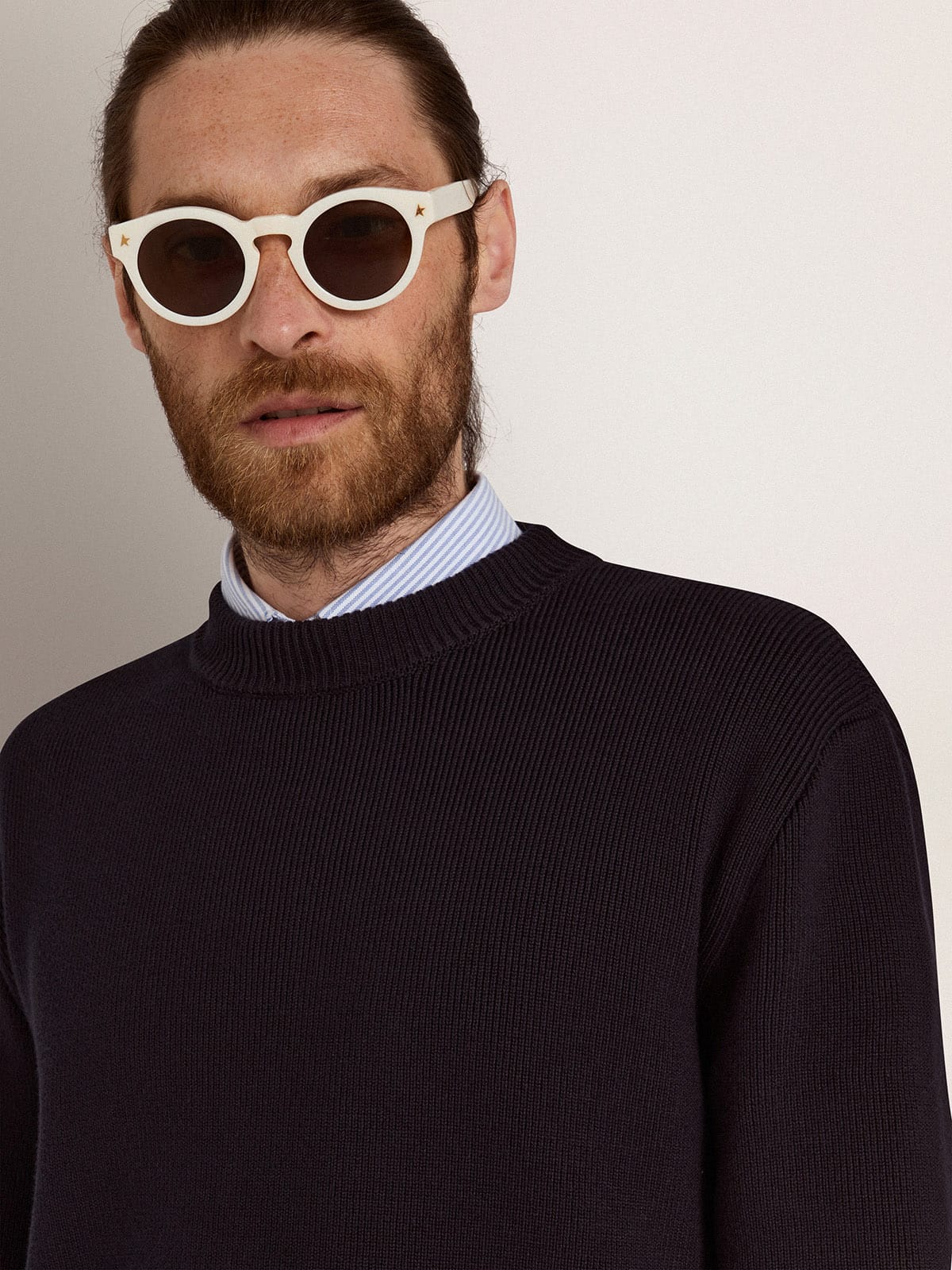 Sunglasses Panthos model with white frame and gold details| Golden Goose