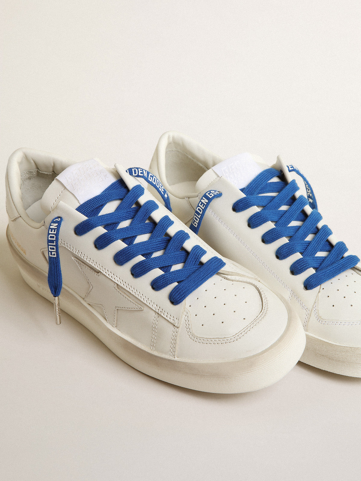 Blue cotton laces with contrasting white logo| Golden Goose