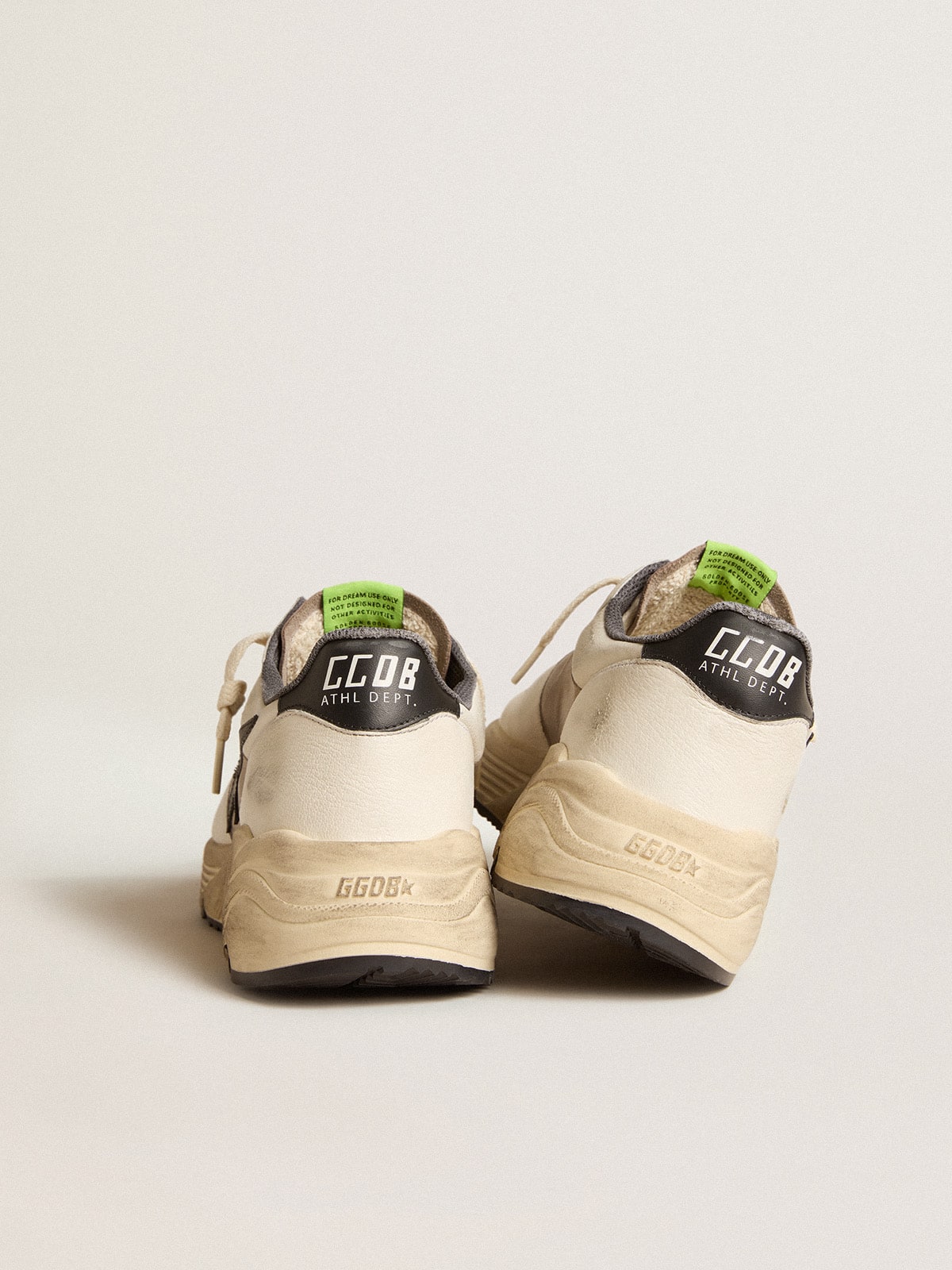 Men's Running Sole LTD in gray leather and white nappa with black leather star| Golden Goose