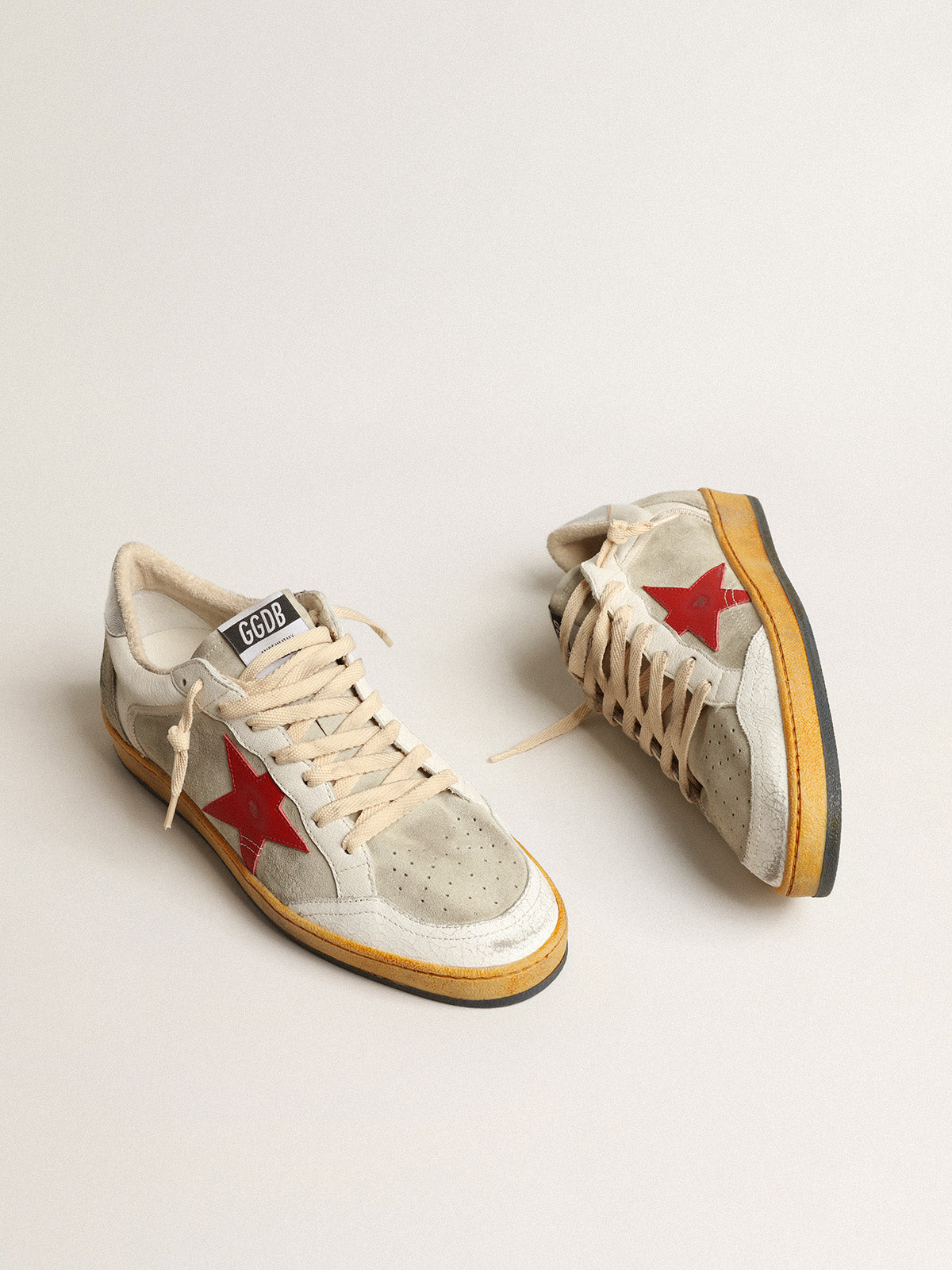 Ball Star in gray suede with red star and silver heel tab| Golden Goose