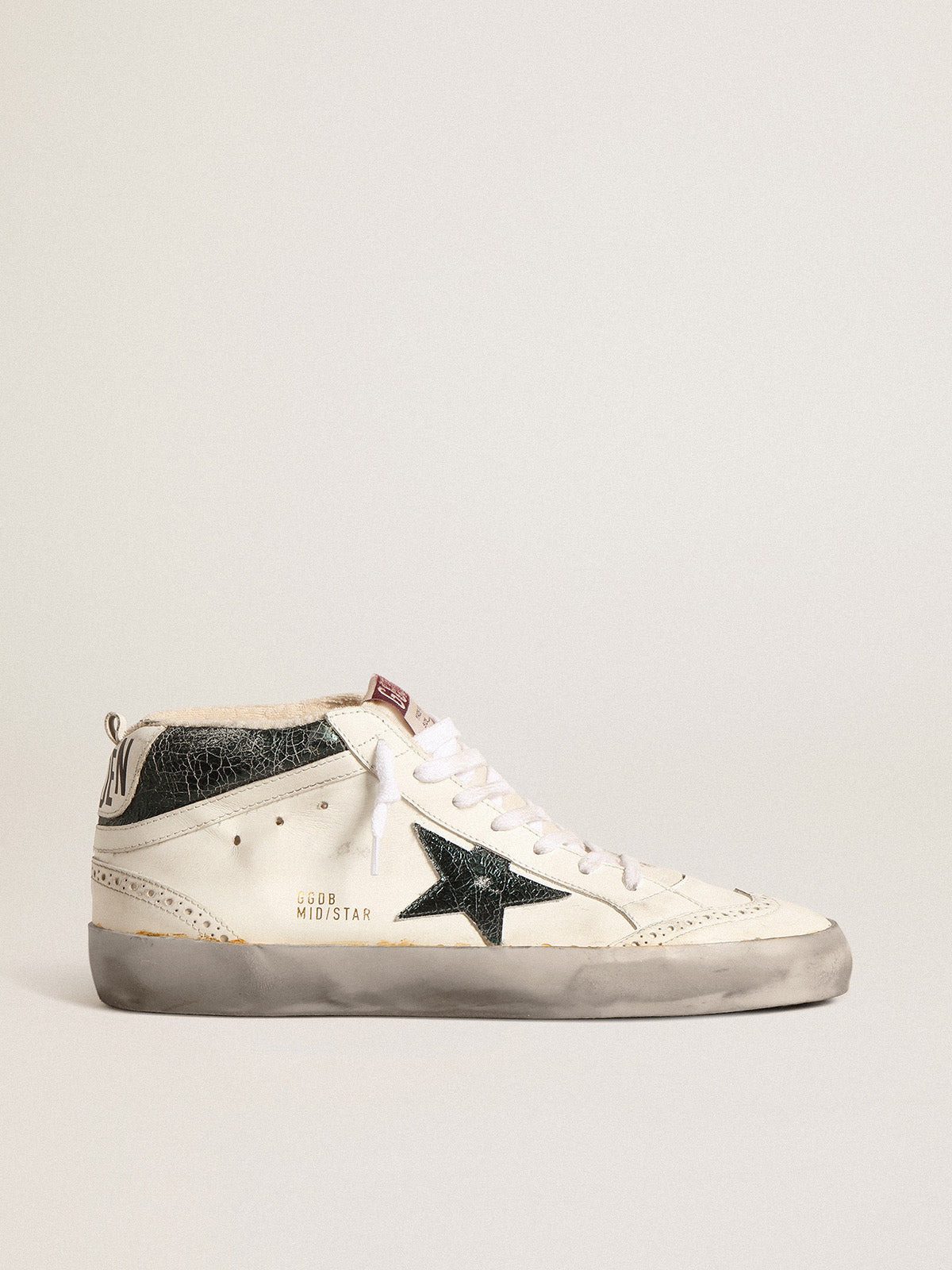 Mid Star with green metallic leather star and white flash| Golden Goose