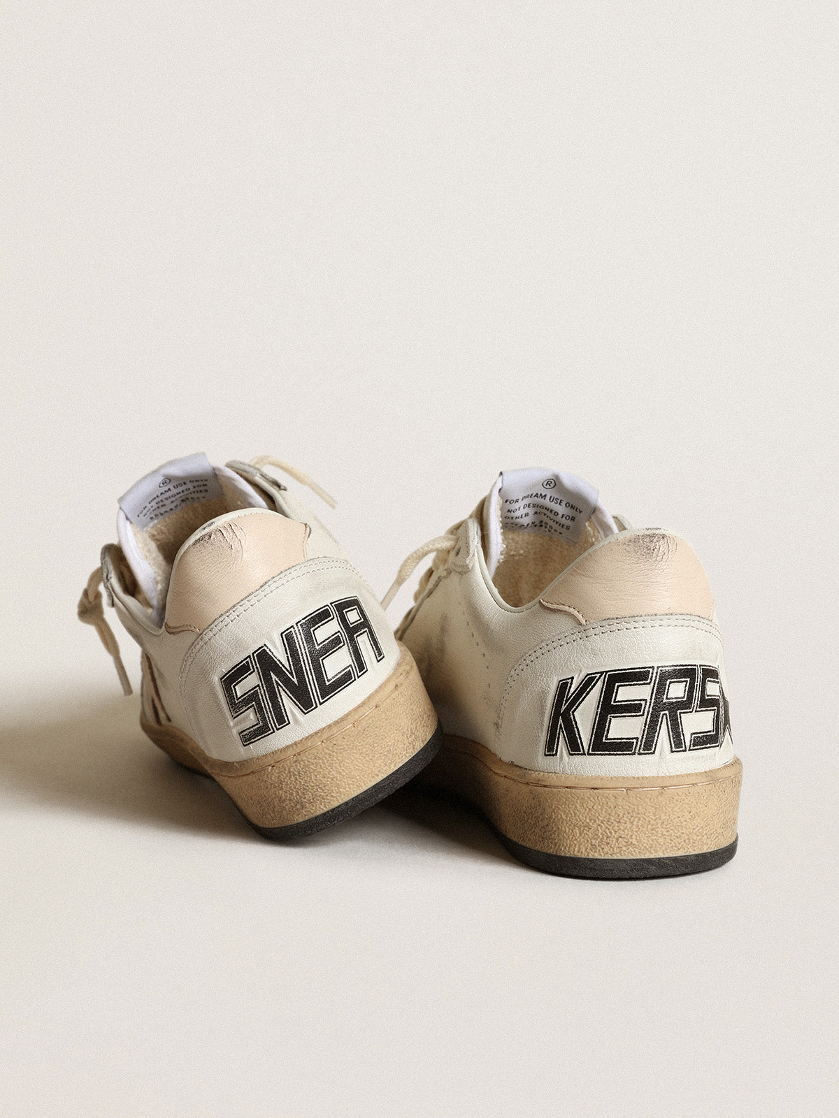 Ball Star LTD in white nappa with a salmon-pink nappa star| Golden Goose