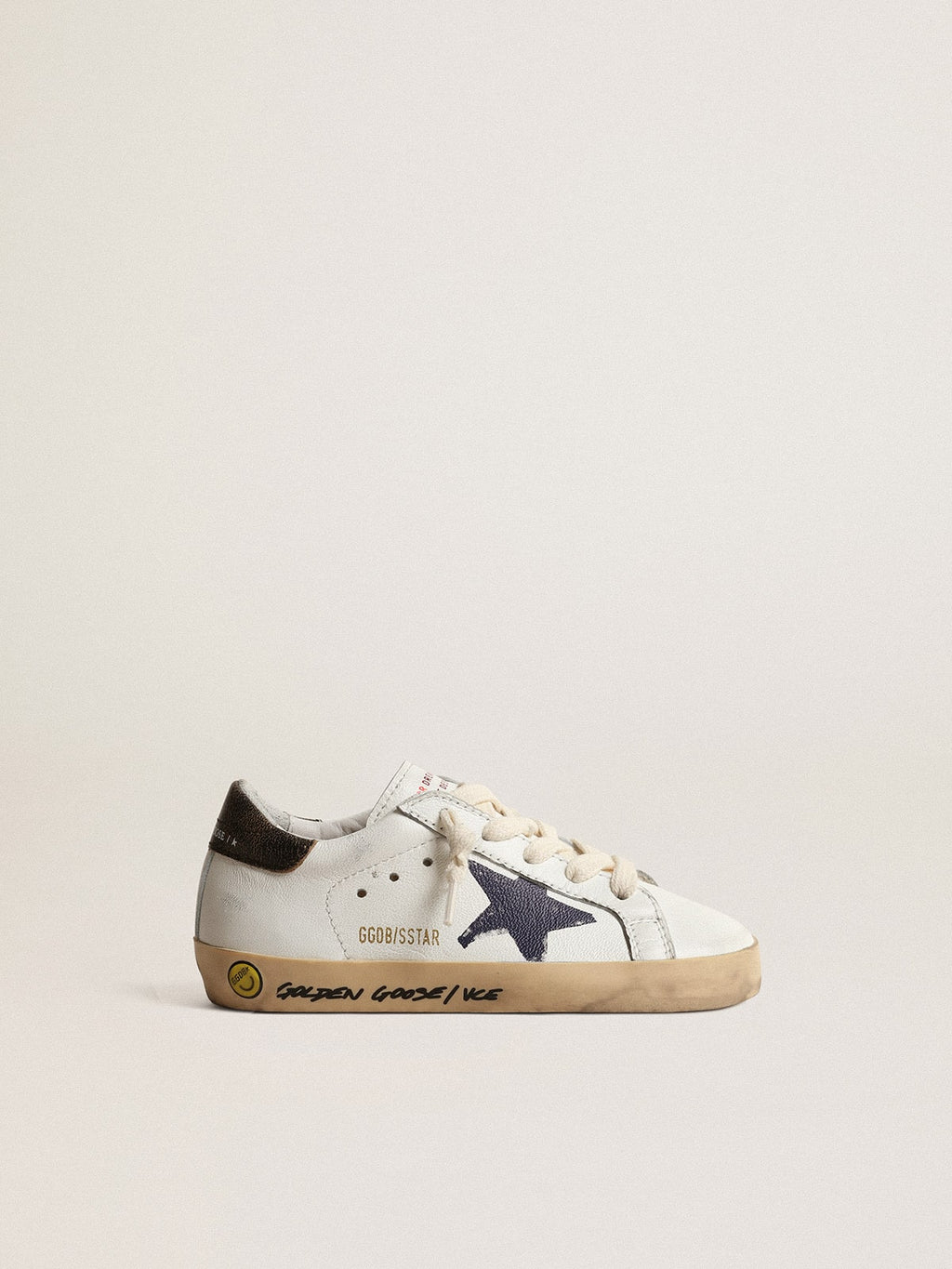 Super-Star Junior in nappa with a printed star and black heel tab| Golden Goose