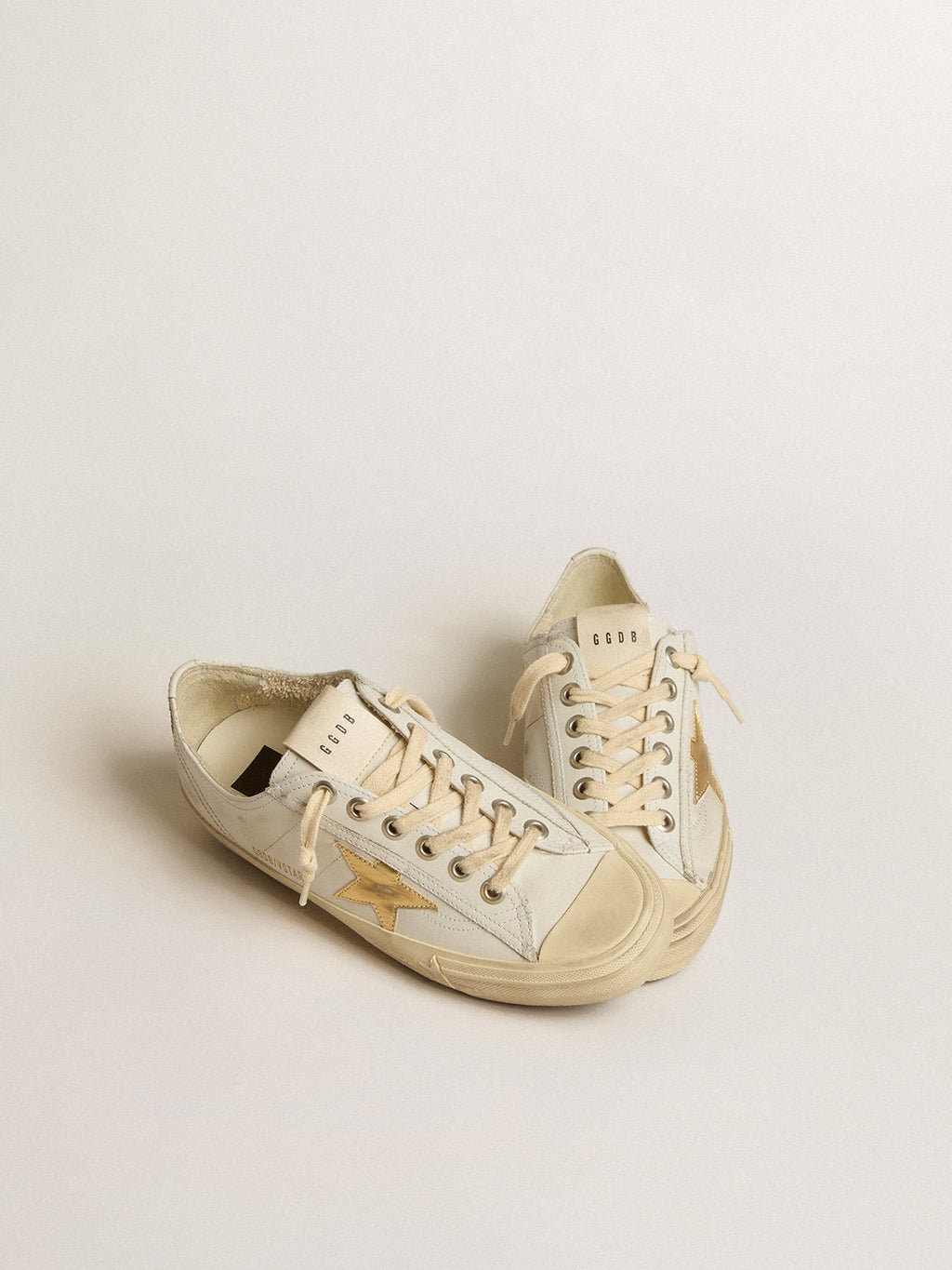 V-Star in white leather with gold metallic leather star| Golden Goose
