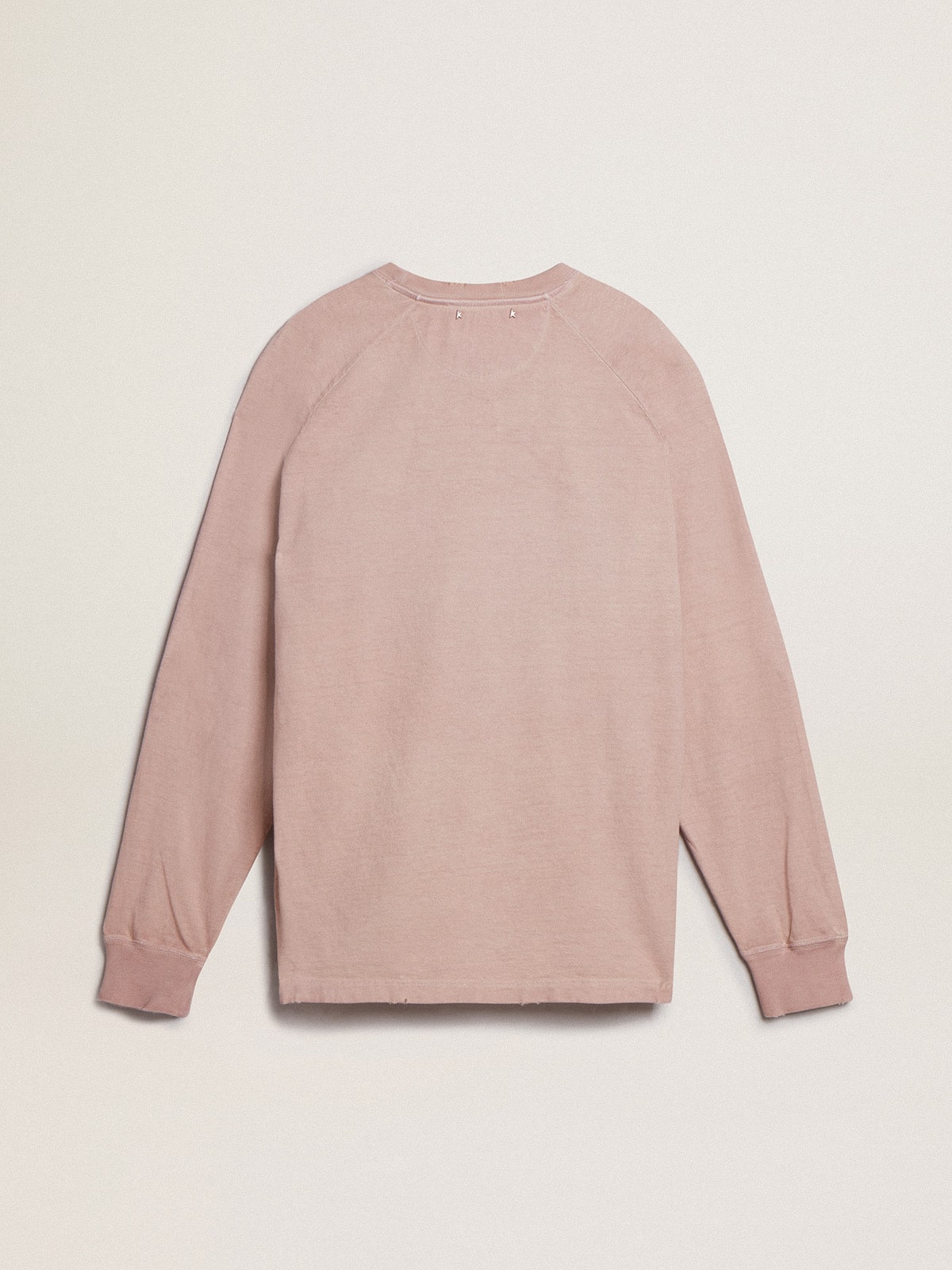 Powder-pink T-shirt with white lettering on the front| Golden Goose