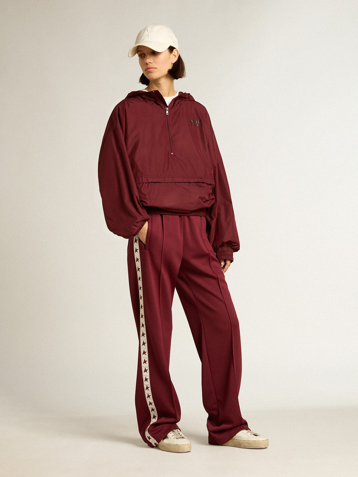 Burgundy windbreaker with hood| Golden Goose