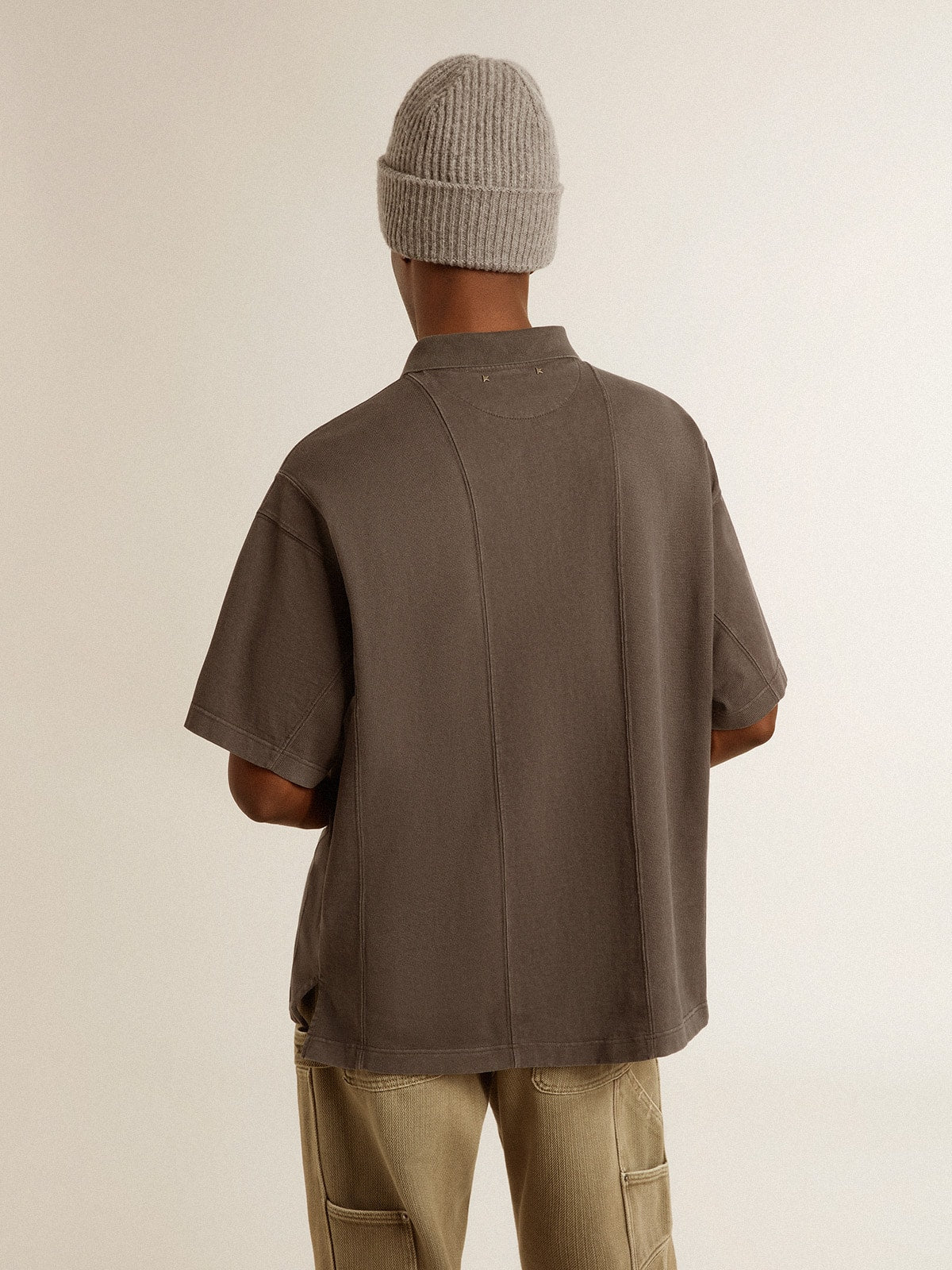 Men's cotton polo shirt in anthracite gray with embroidery| Golden Goose