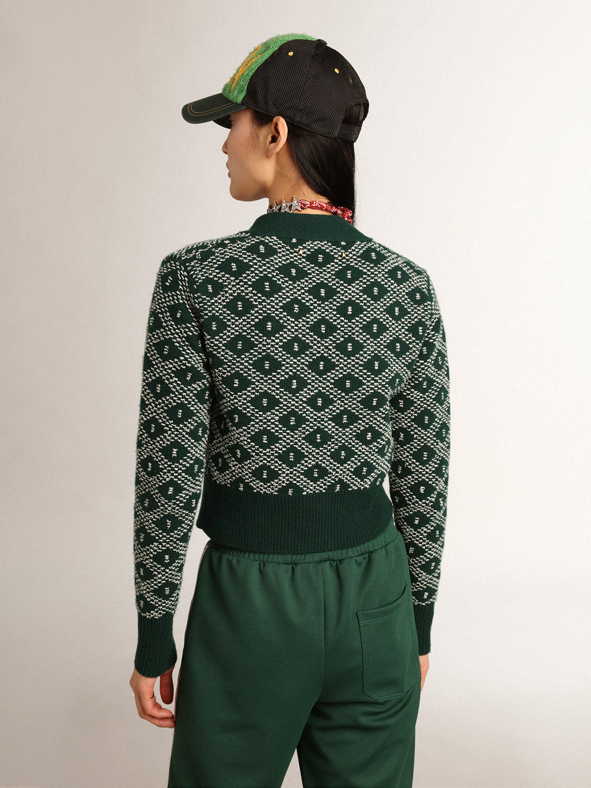 Women's cropped cardigan with green and white jacquard diamond pattern| Golden Goose