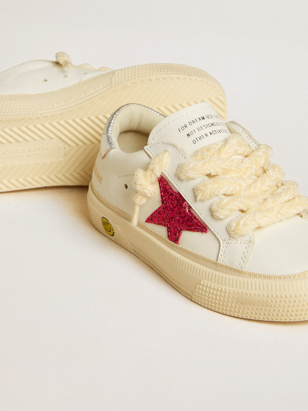 May Junior with fuchsia glitter star and metallic leather heel tab| Golden Goose