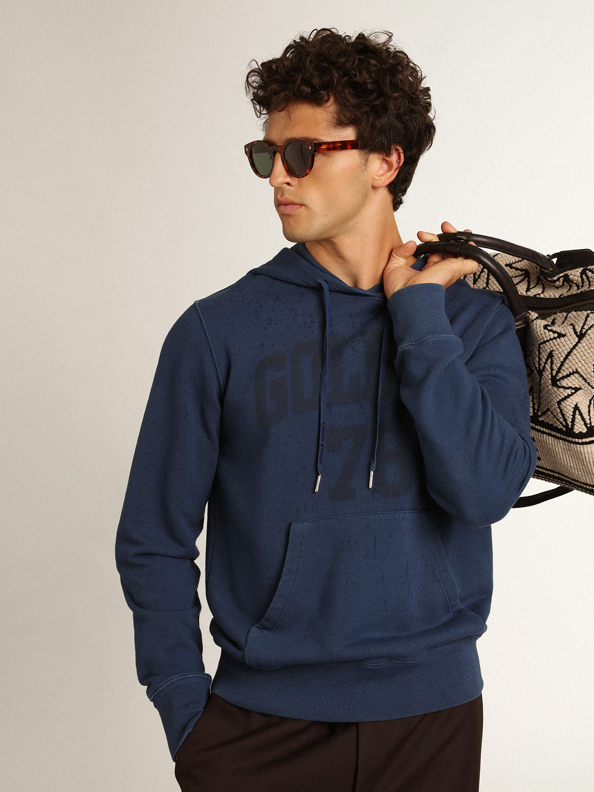 Men's midshipman blue sweatshirt with lettering| Golden Goose