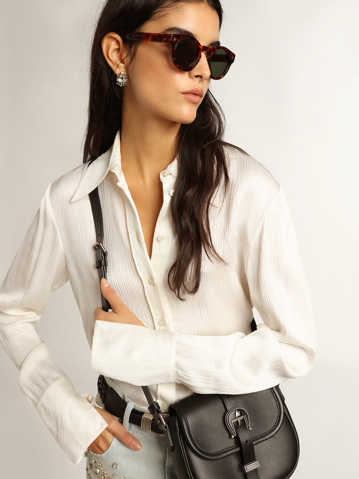 Parchment-colored slim-fit shirt| Golden Goose