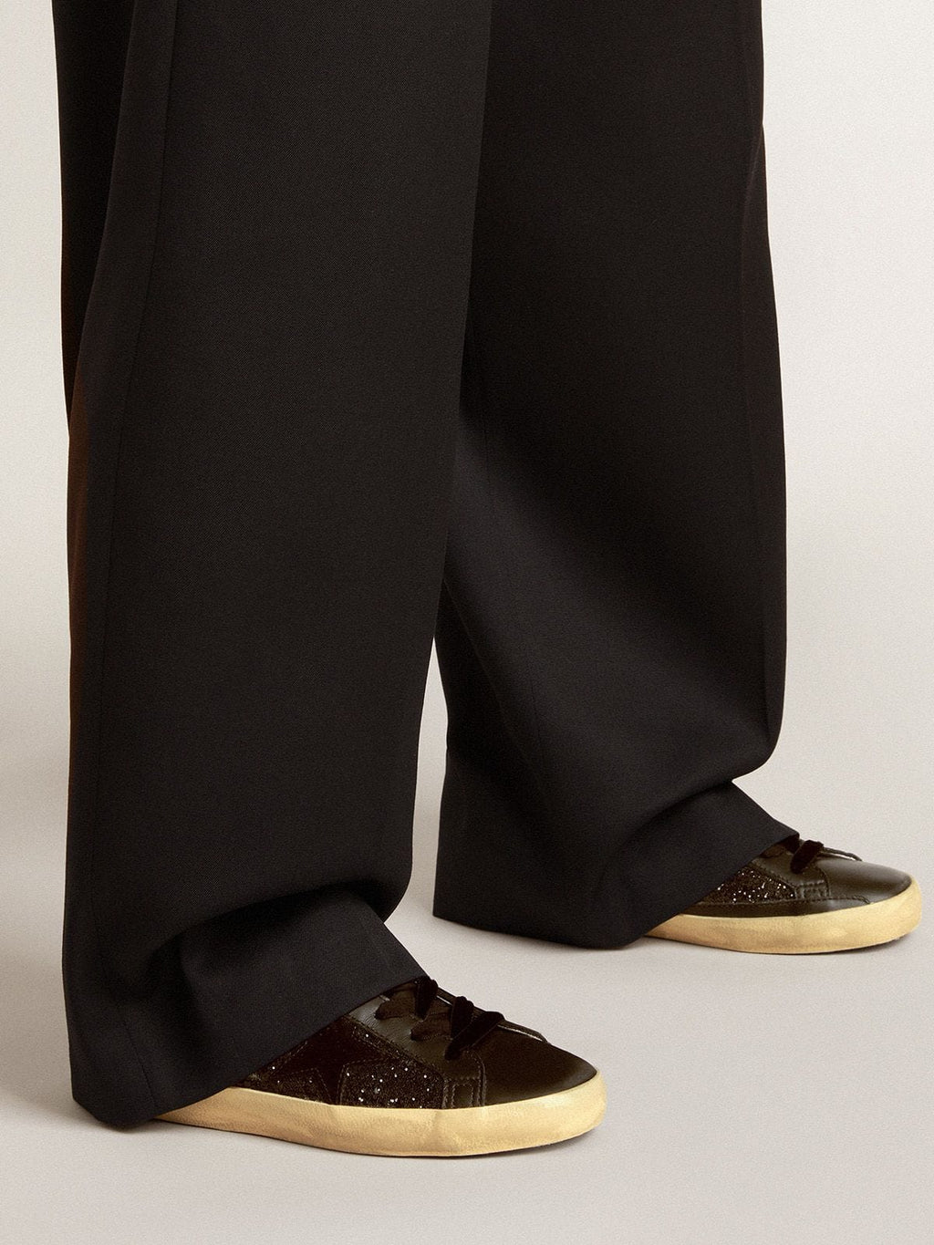 Super-Star in black glitter with black suede star and leather inserts| Golden Goose
