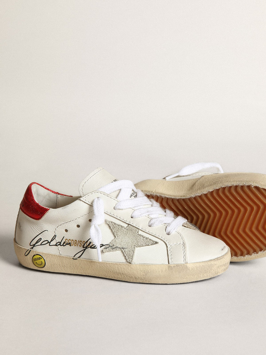 Young Super-Star with gray suede star| Golden Goose