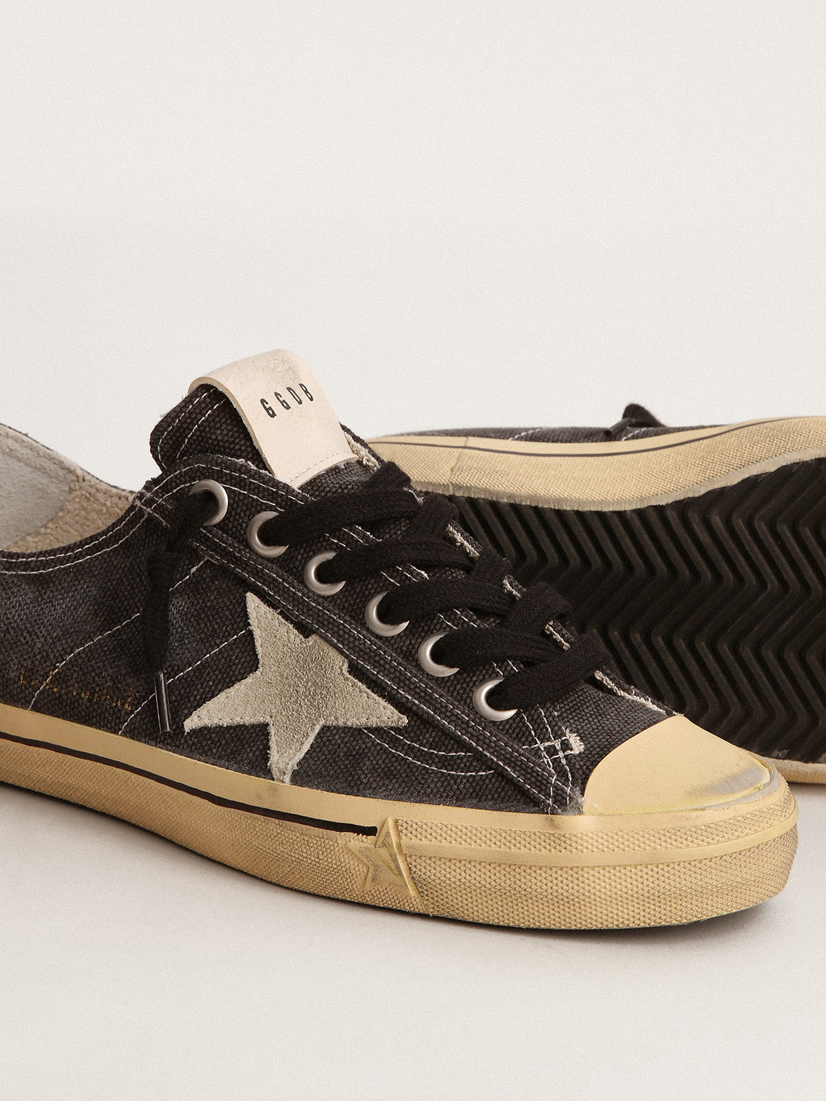 Men's V-Star LTD in black canvas with ice-gray star and heel tab| Golden Goose
