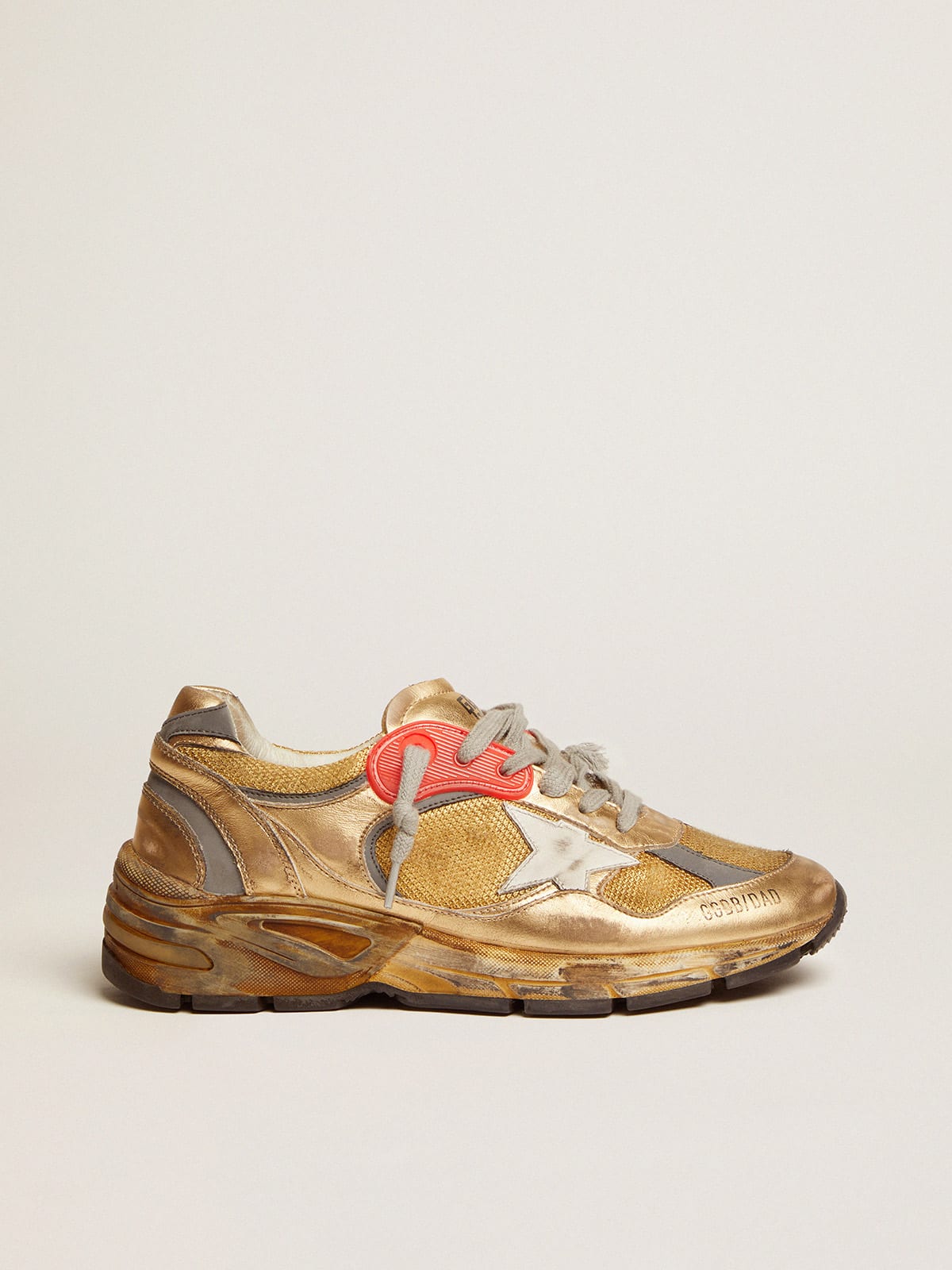 Women's Dad-Star gold with white star| Golden Goose