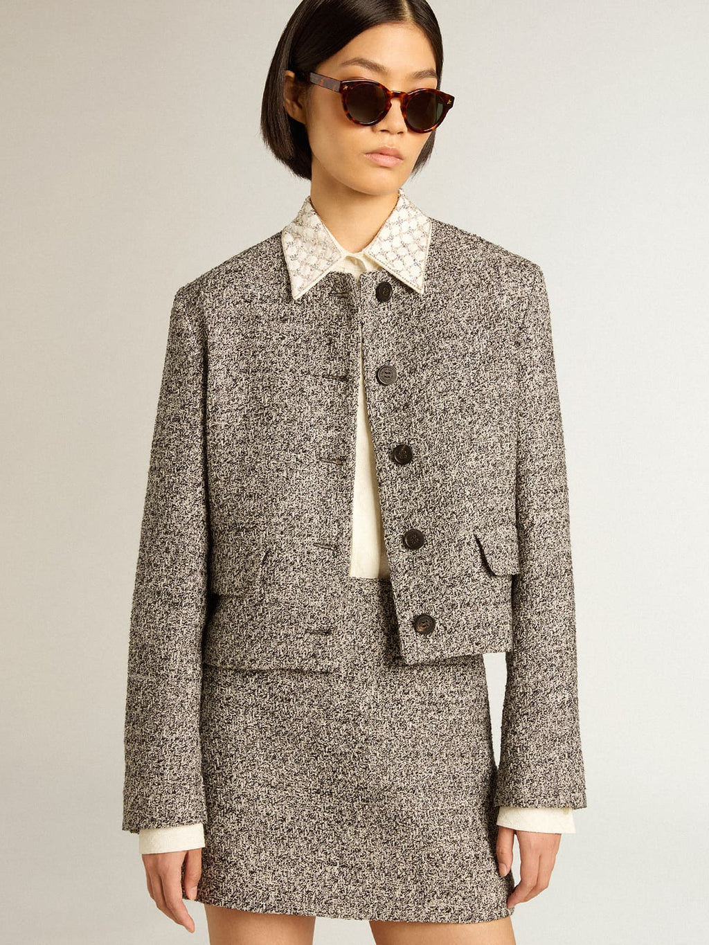 Boxy cropped jacket in gray bouclé fabric