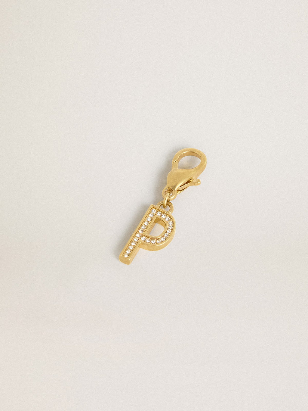 Letter P charm in gold-colored brass with crystals| Golden Goose