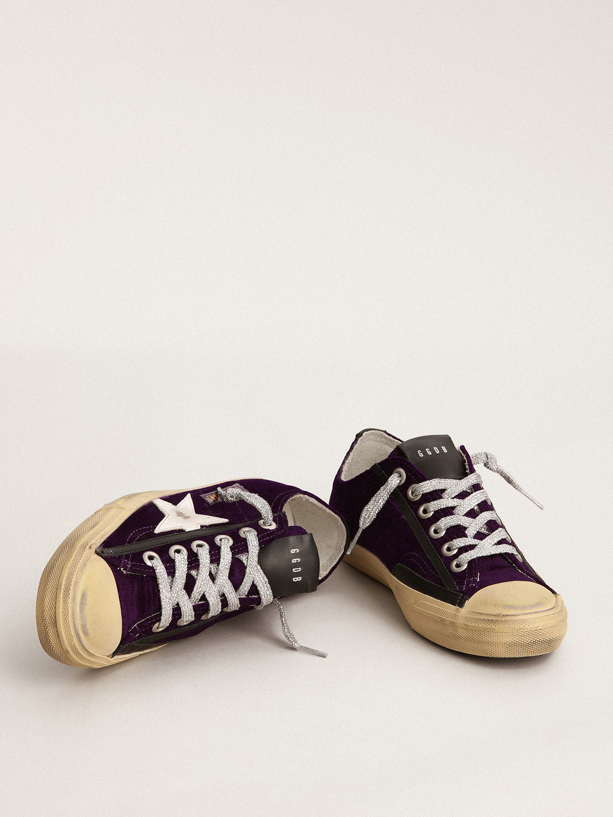 Women's V-Star LTD in purple velvet with white leather star| Golden Goose