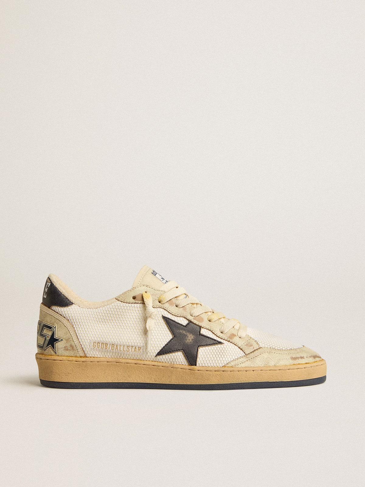 Ball Star in white mesh with vintage blue leather star and heel tab| Golden Goose