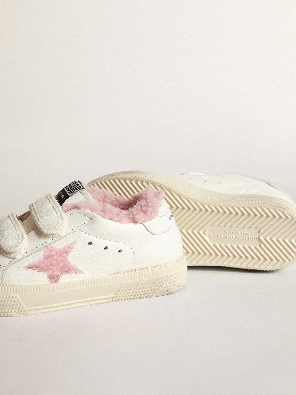 Young May School in white nappa with pink shearling star and lining| Golden Goose