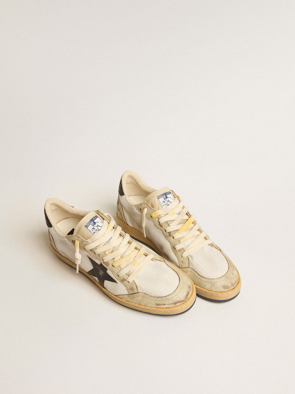 Ball Star in white mesh with vintage blue leather star and heel tab| Golden Goose