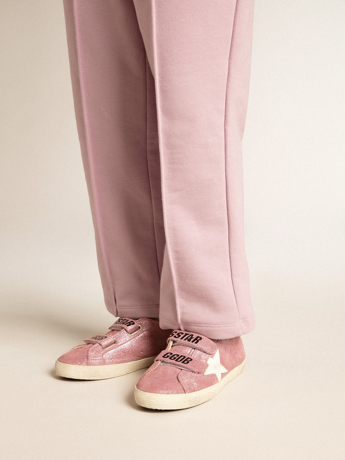 Junior Old School in metallic pink suede with white leather star and heel tab| Golden Goose