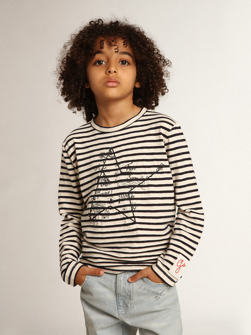 Boys' T-shirt with white and blue stripes and embroidery on the front| Golden Goose