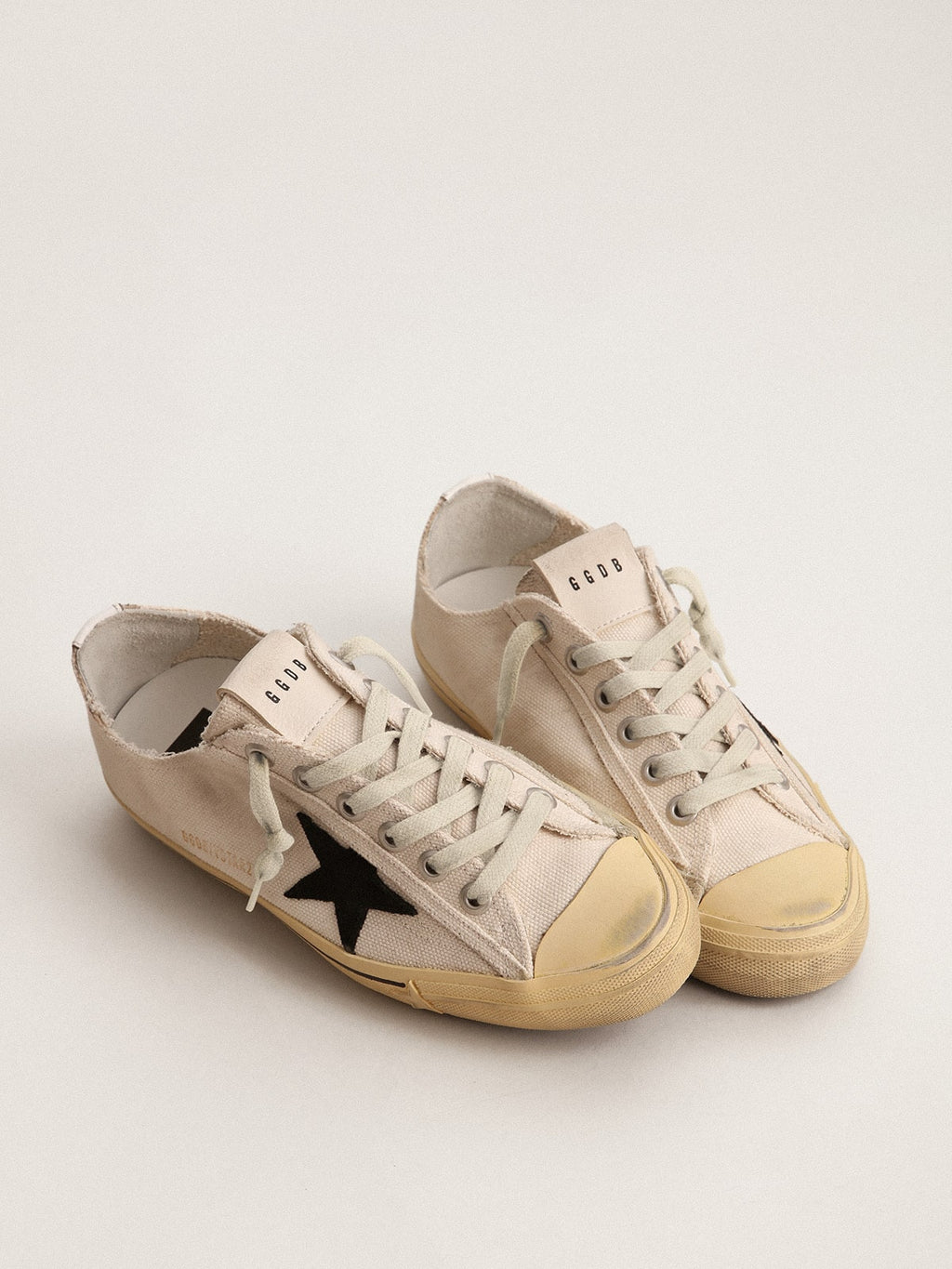 Men's V-Star LTD with black suede star and embroidered lettering| Golden Goose
