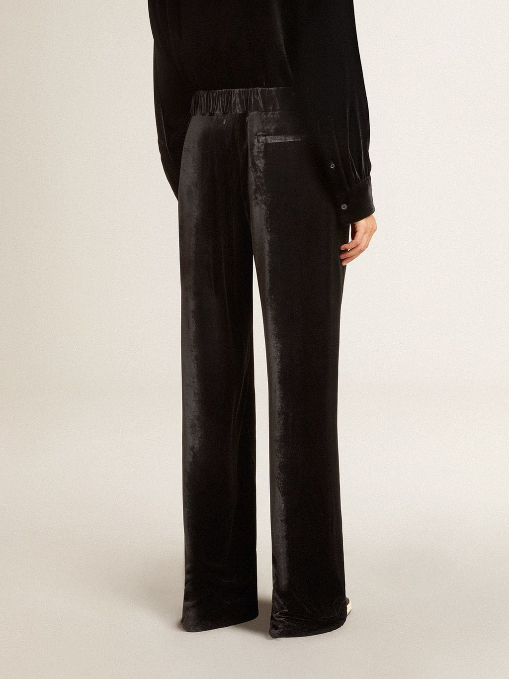 Black velvet-effect pants| Golden Goose