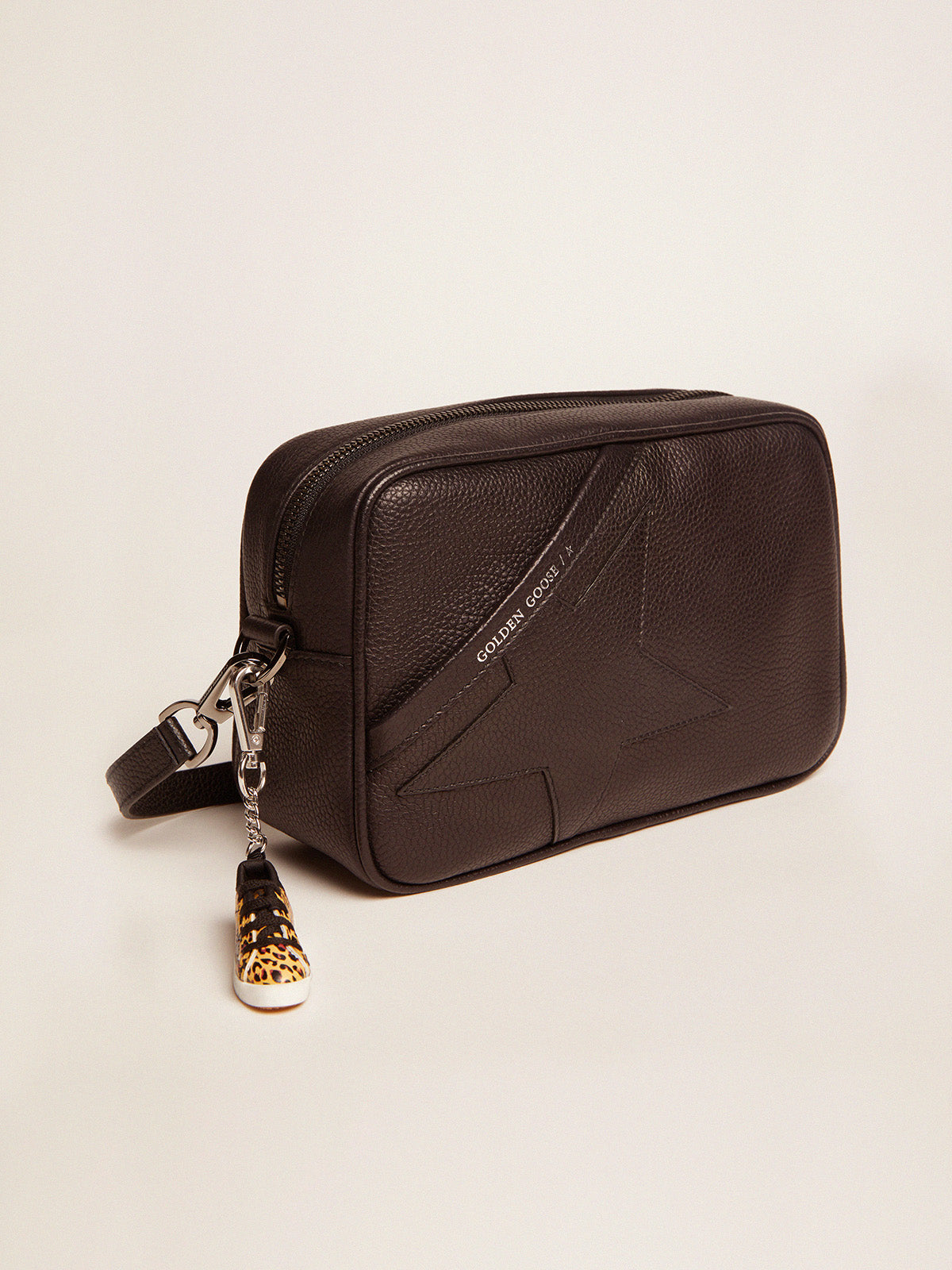 Women's Star bag in black leather| Golden Goose