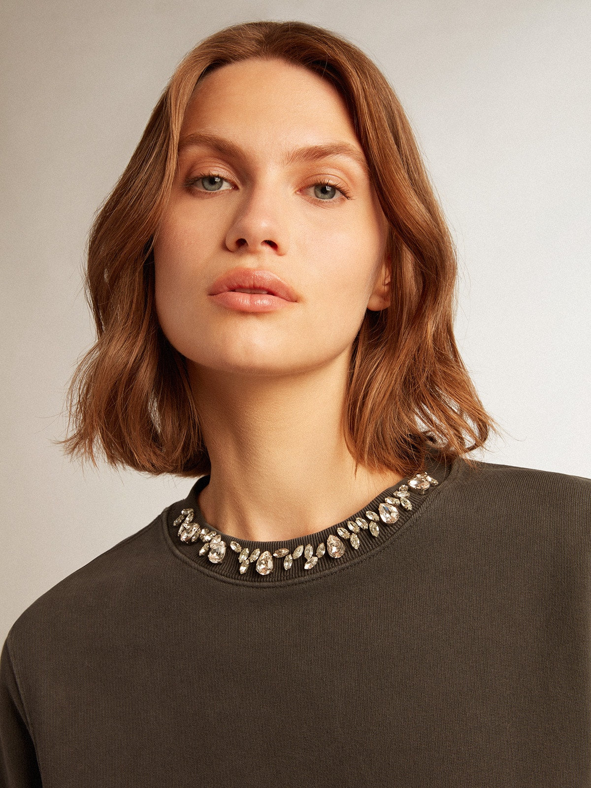 Women's anthracite gray sweatshirt with crystals| Golden Goose