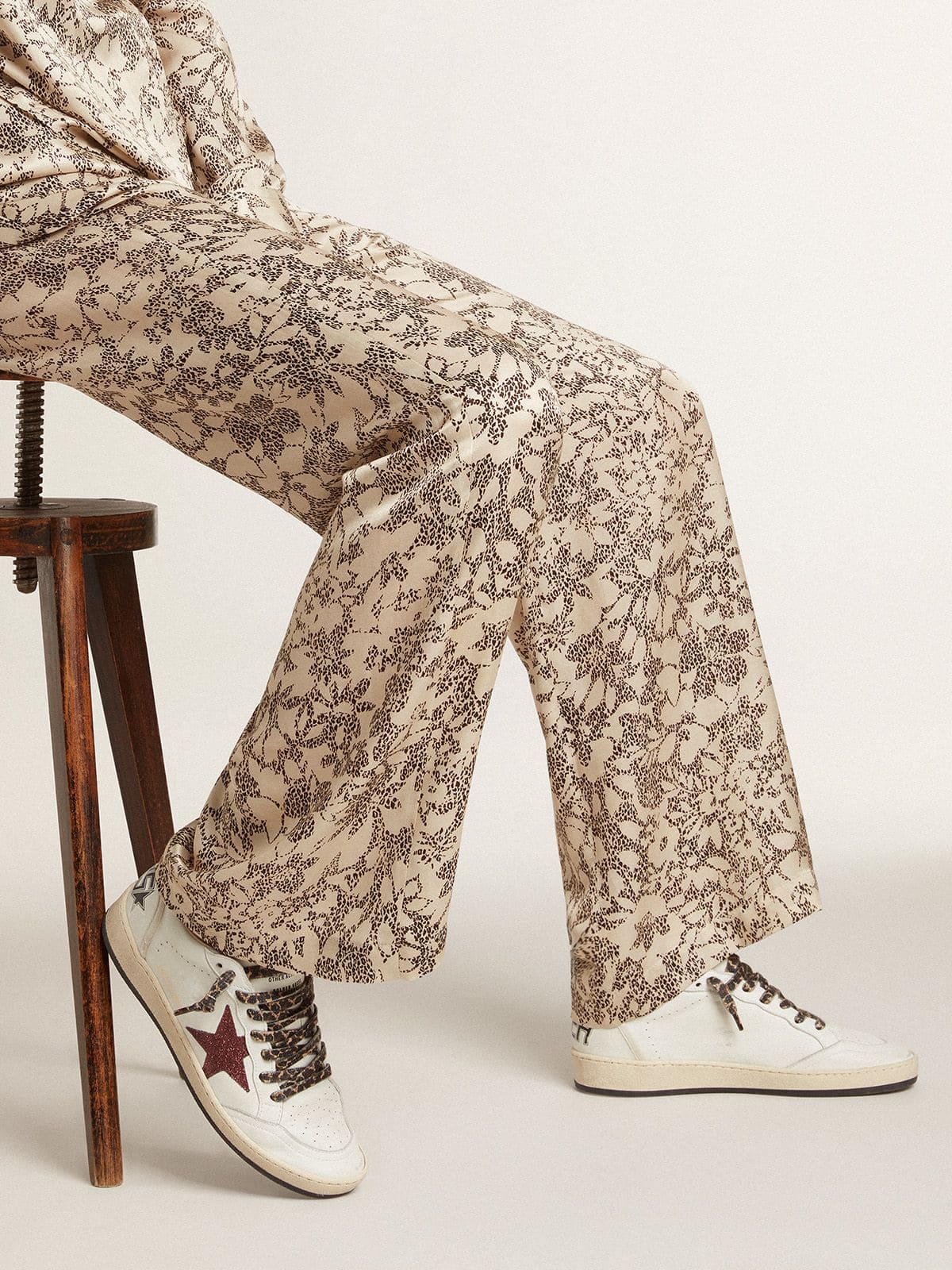 Women's Ball Star LTD with burgundy glitter star and beige suede heel tab| Golden Goose