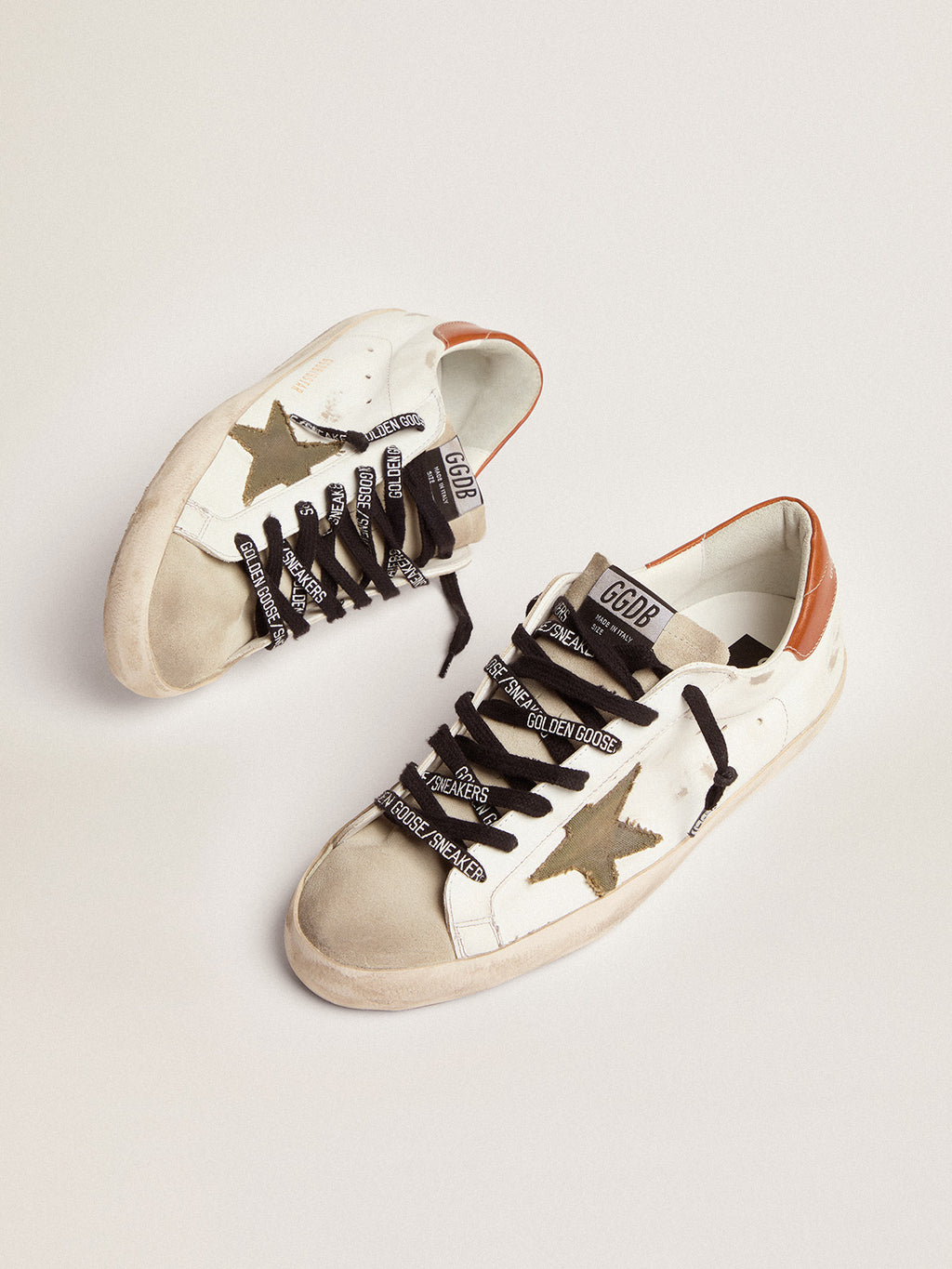 Men's Super-Star LTD with star in olive green canvas| Golden Goose