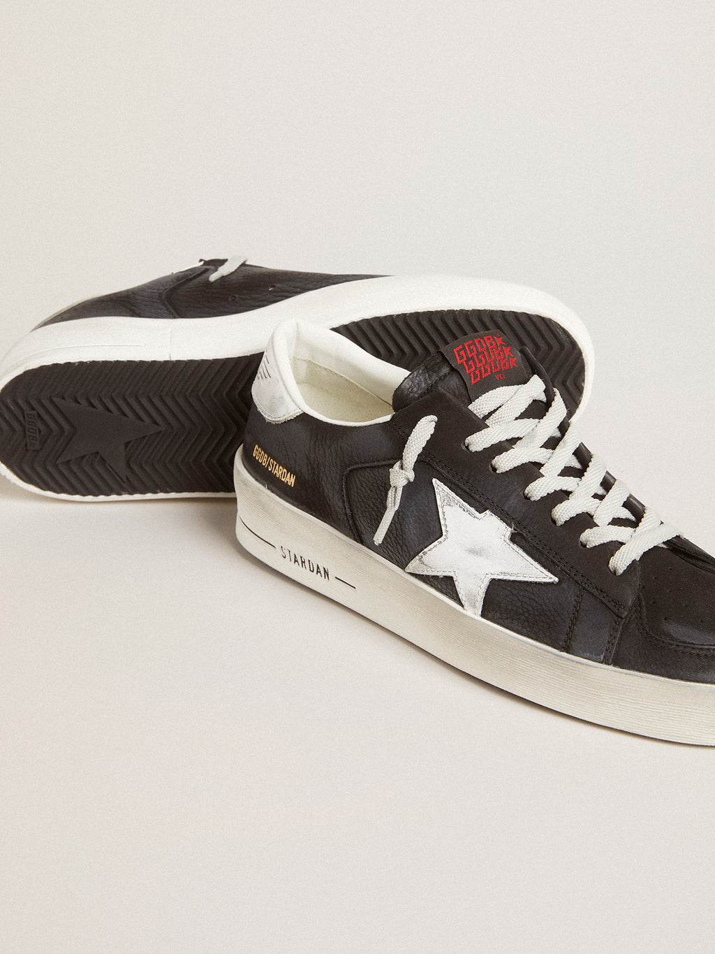 Stardan in black nubuck and mesh with gray leather star and heel tab| Golden Goose