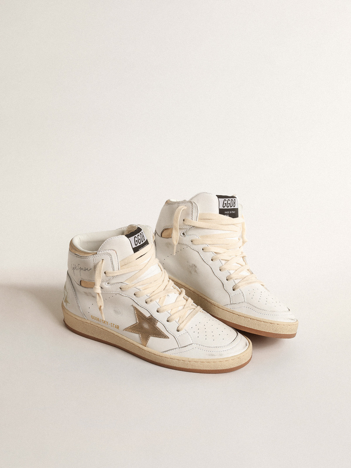 Sky-Star in white nappa leather with gold metallic leather star and heel tab| Golden Goose