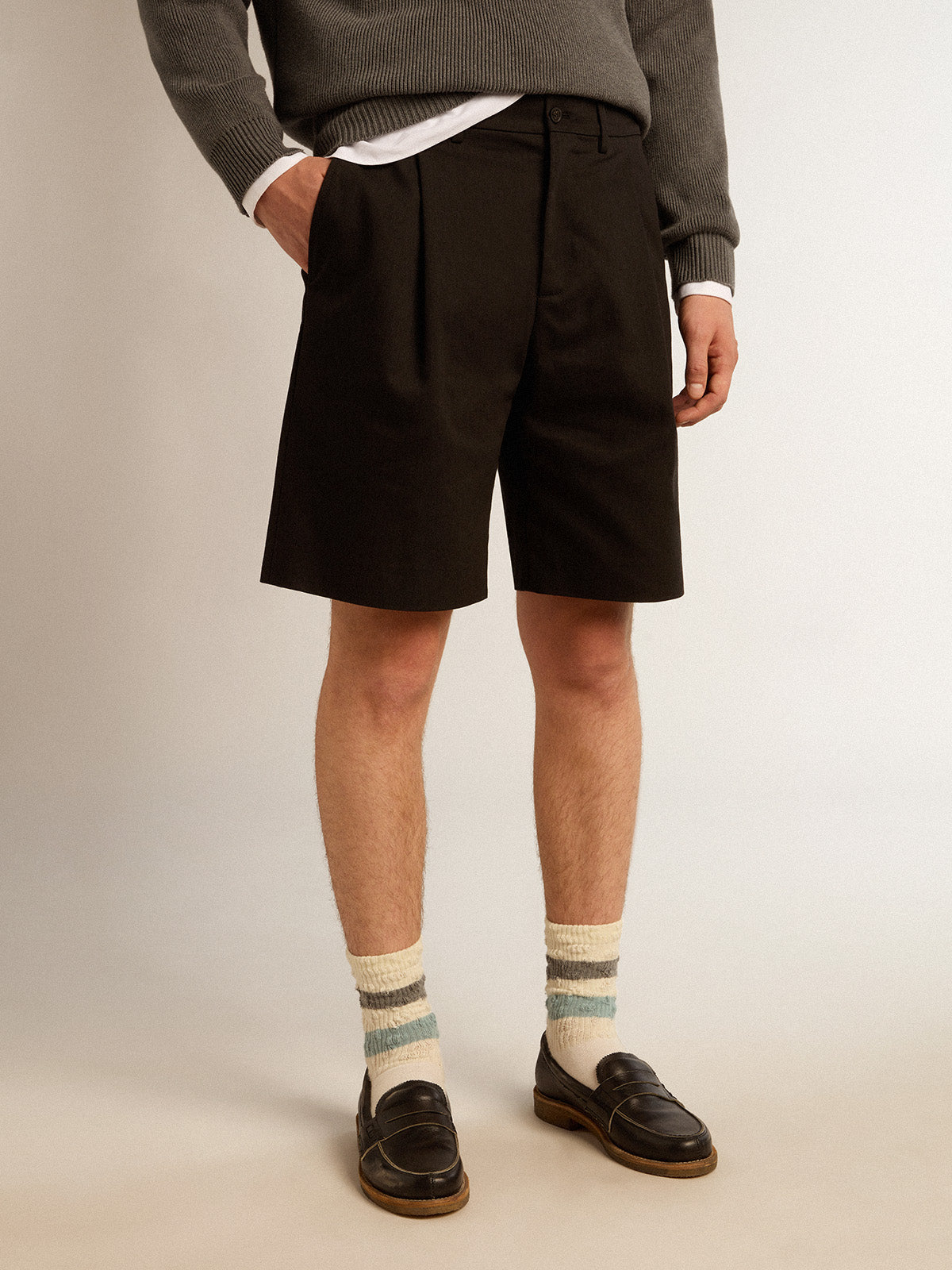 Bermuda shorts in black cotton| Golden Goose